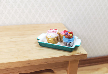 Dollhouse Baking Tray or Pan Ceramic Green & White 1:12 Scale Miniature Dishes
