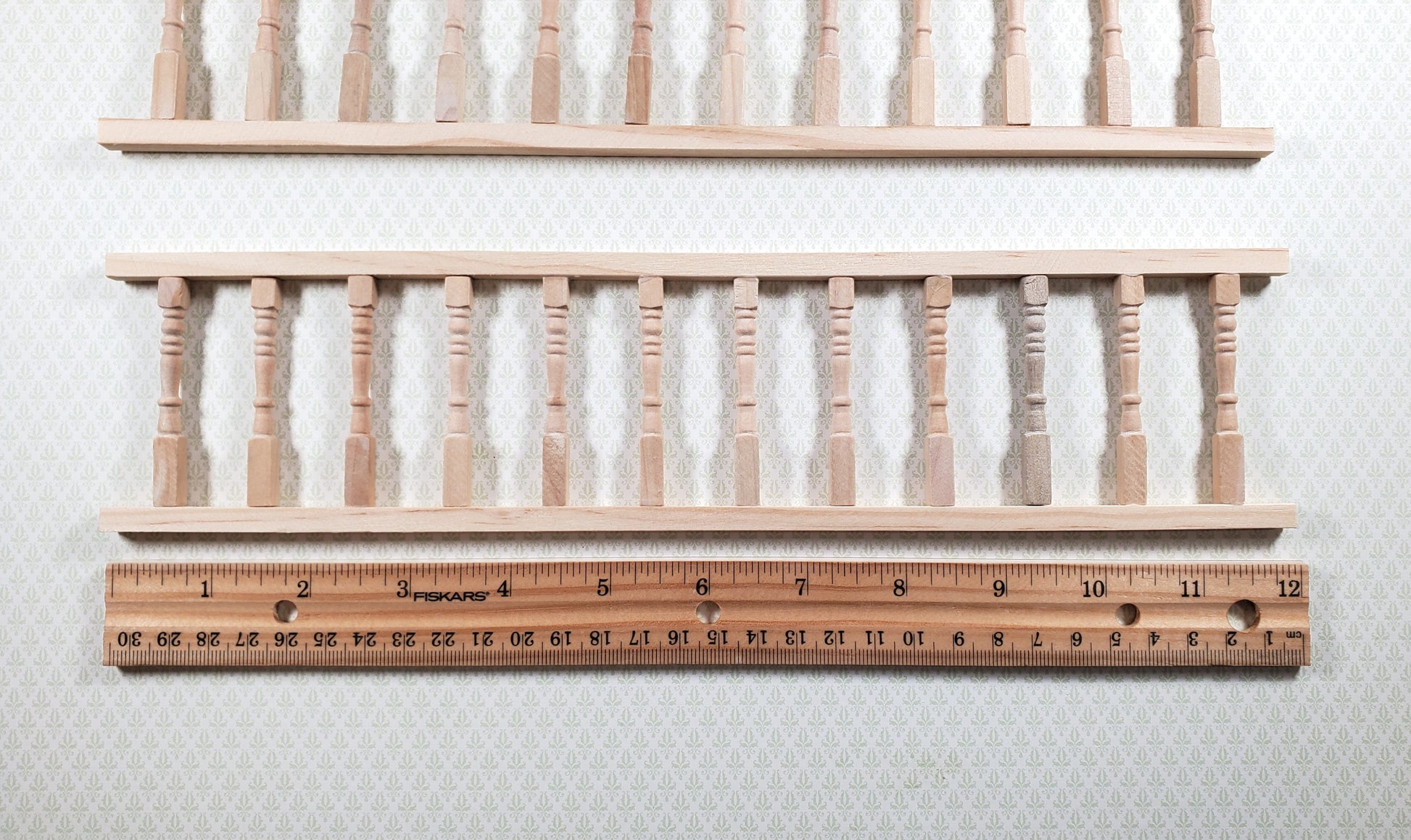 Dollhouse Porch Railing x2 Pieces for Porches Decks Gardens 1:12 Scale Miniature