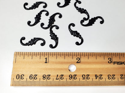 Dollhouse S Hook Shutter Dogs or Furniture Applique Scroll Ornament 1:12 Black