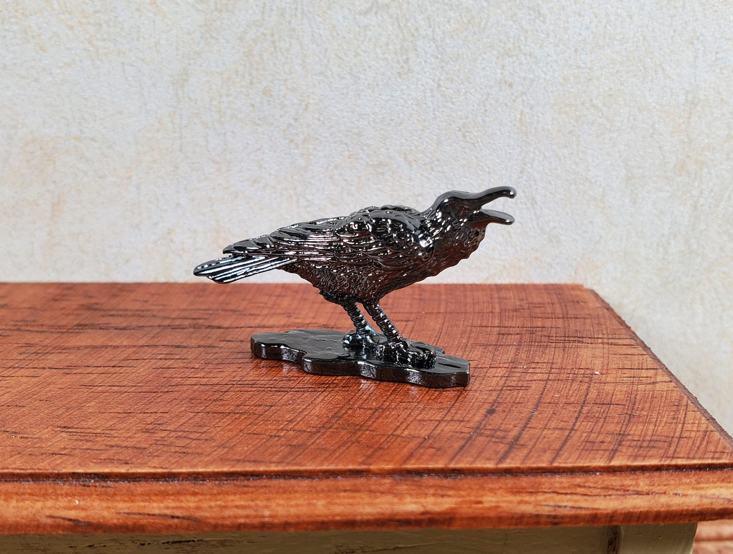 Miniature Raven Crow Cawing Bird Metal Decoration Statue Halloween