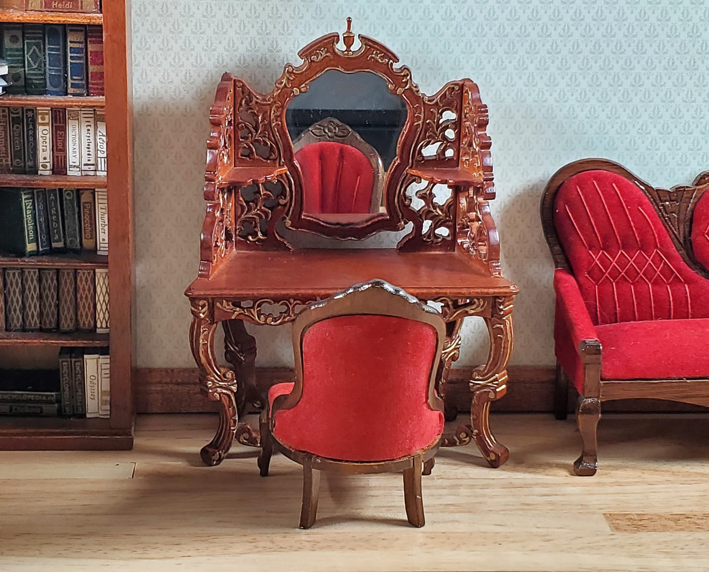 Dollhouse Vanity Dressing Table Walnut Finish 1:12 Scale by Hansson Miniatures