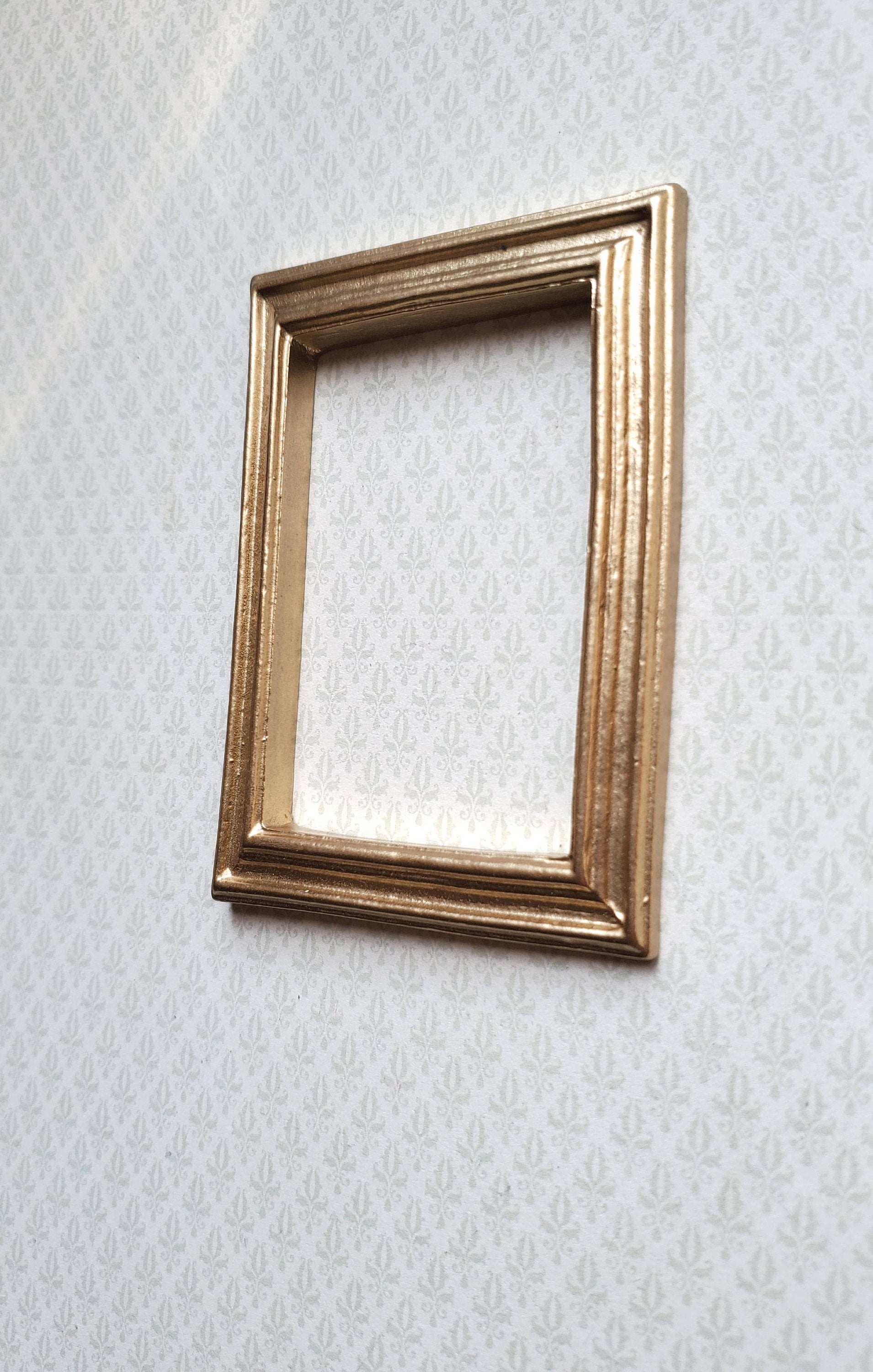 Dollhouse Miniature Picture Frame Large Gold for Painting 3" x 2 1/4" 1:12 Scale