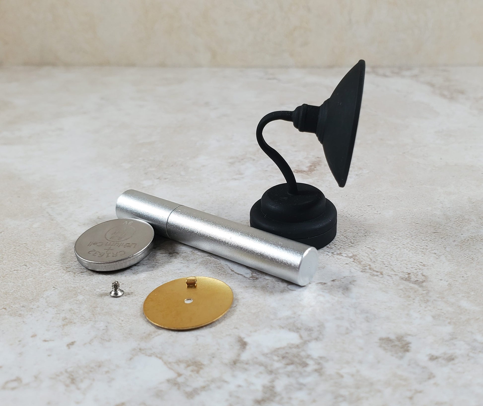 Dollhouse Barn Light Industrial Black Wand Operated Battery 1:12 Scale Miniature