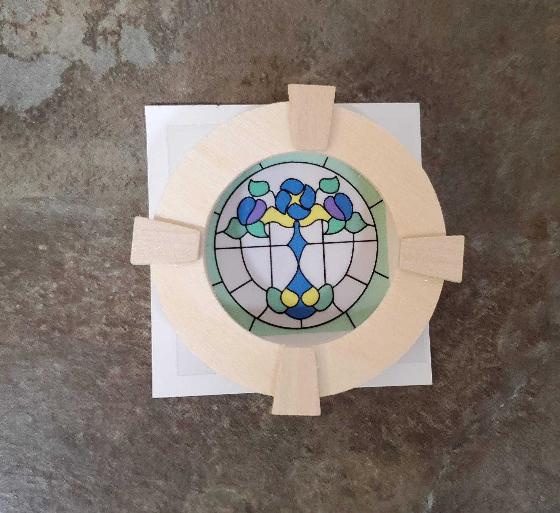 Dollhouse Simulated Stained Glass Window Insert Round 1:12 Scale Miniature SLIM20