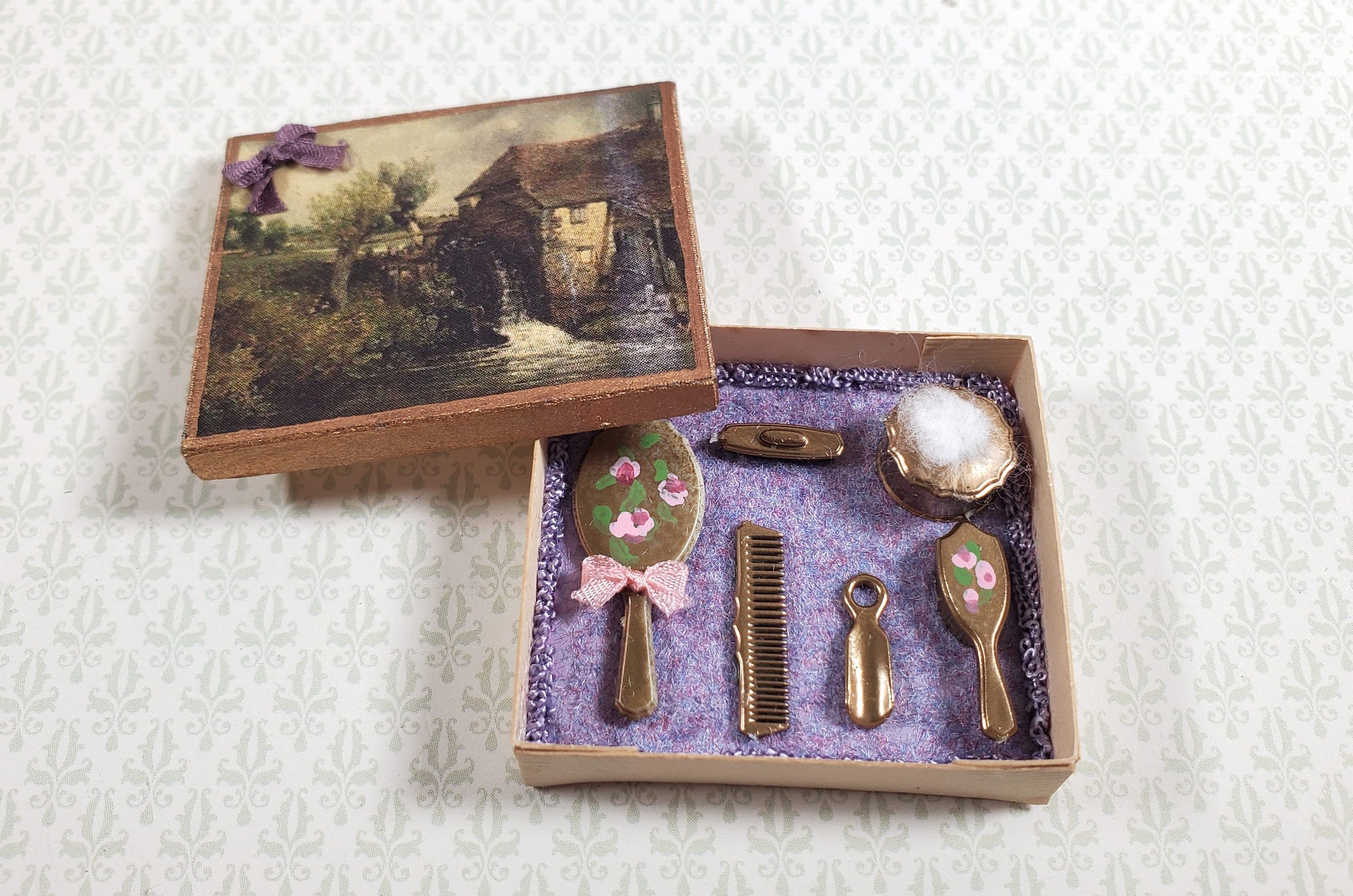 Dollhouse Boxed Vanity Set Comb Brush Power Puff Nail Buff 1:12 Scale Miniatures