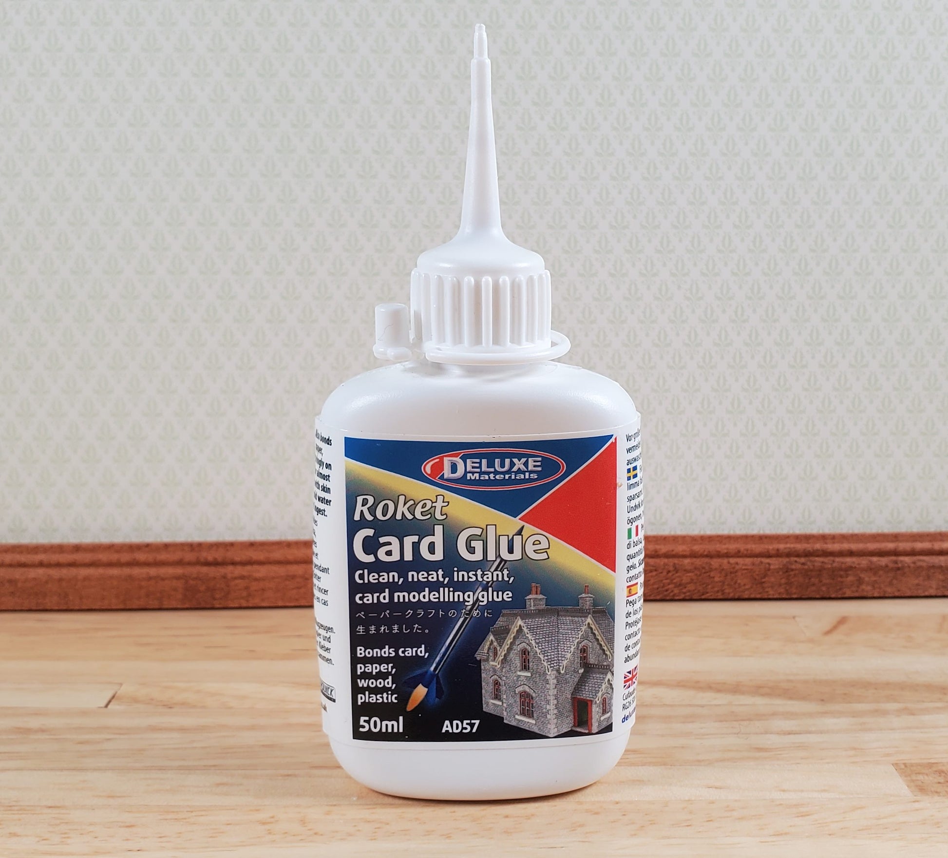 Roket Card Glue Deluxe Materials Modeling Glue for Paper Wood Plastic