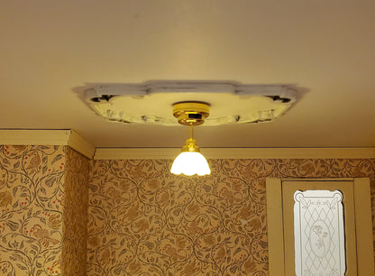 Dollhouse Battery Light Hanging Norwich Ceiling Lamp 1:12 Scale Houseworks