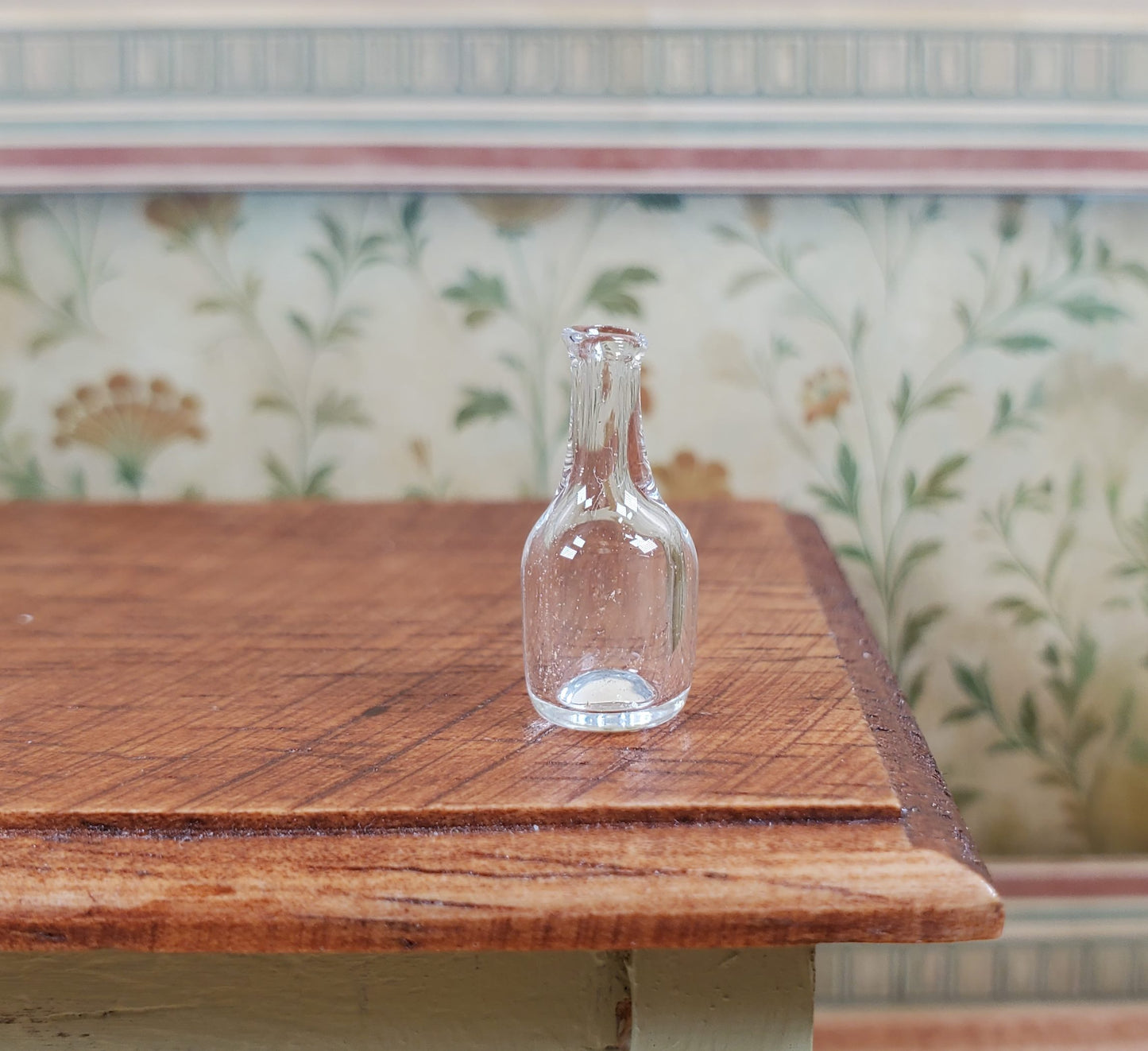 Dollhouse Small Glass Bottle 1:12 Scale Miniature Decoration Drinks