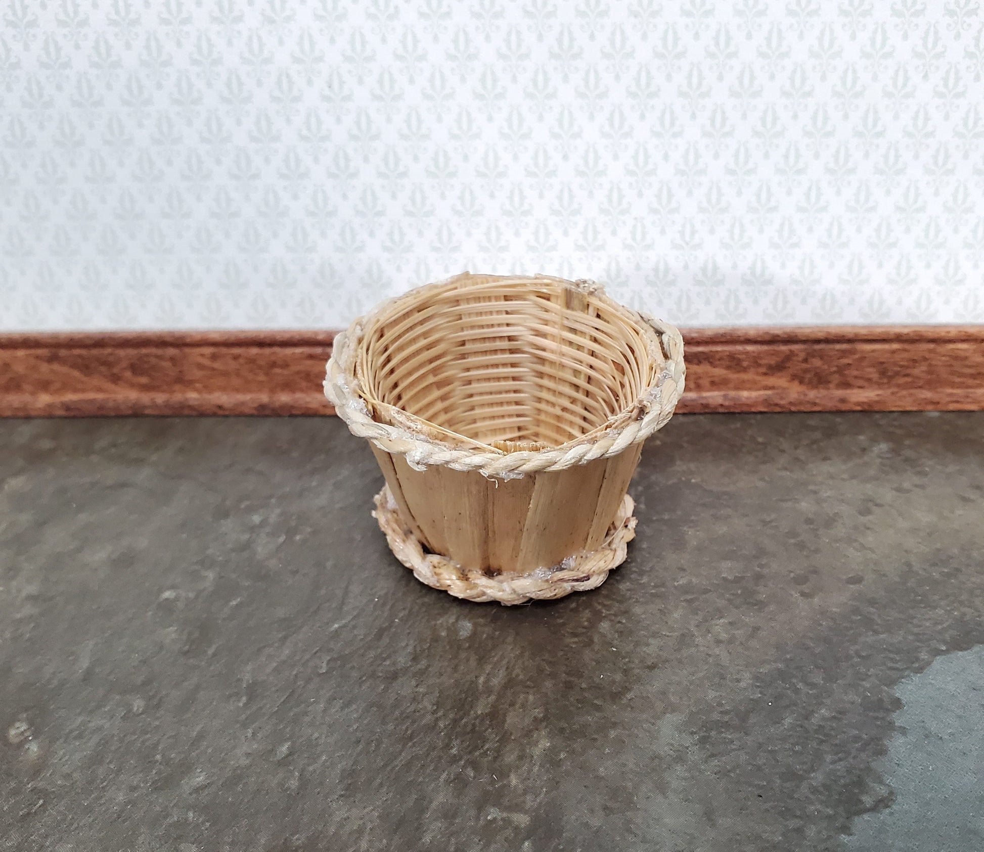 Dollhouse Bushel Basket Empty Natural Fiber 1:12 Scale Miniature