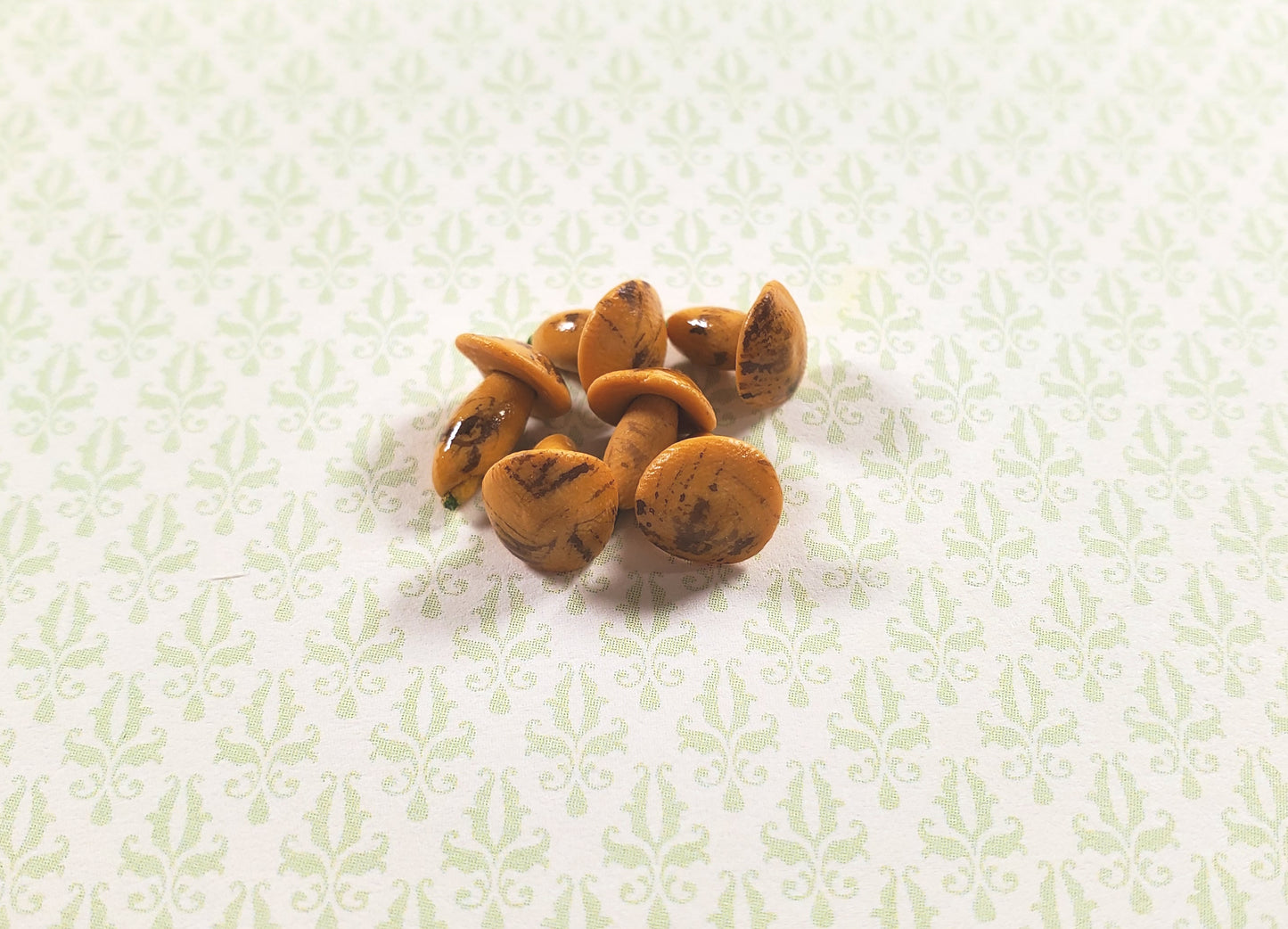Dollhouse Mushroom Set of 6 1:12 Scale Miniature Food Kitchen Groceries