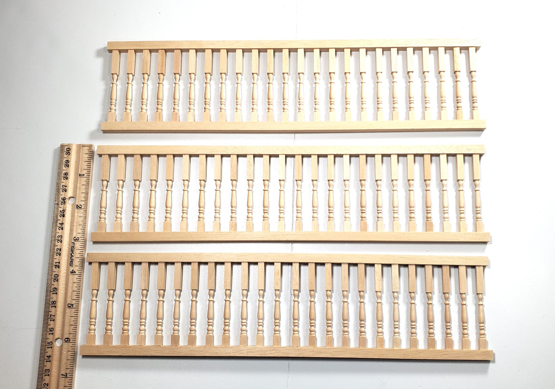 Dollhouse Porch Railing x3 Pieces Widow's Walk 1:12 Scale Houseworks #53032