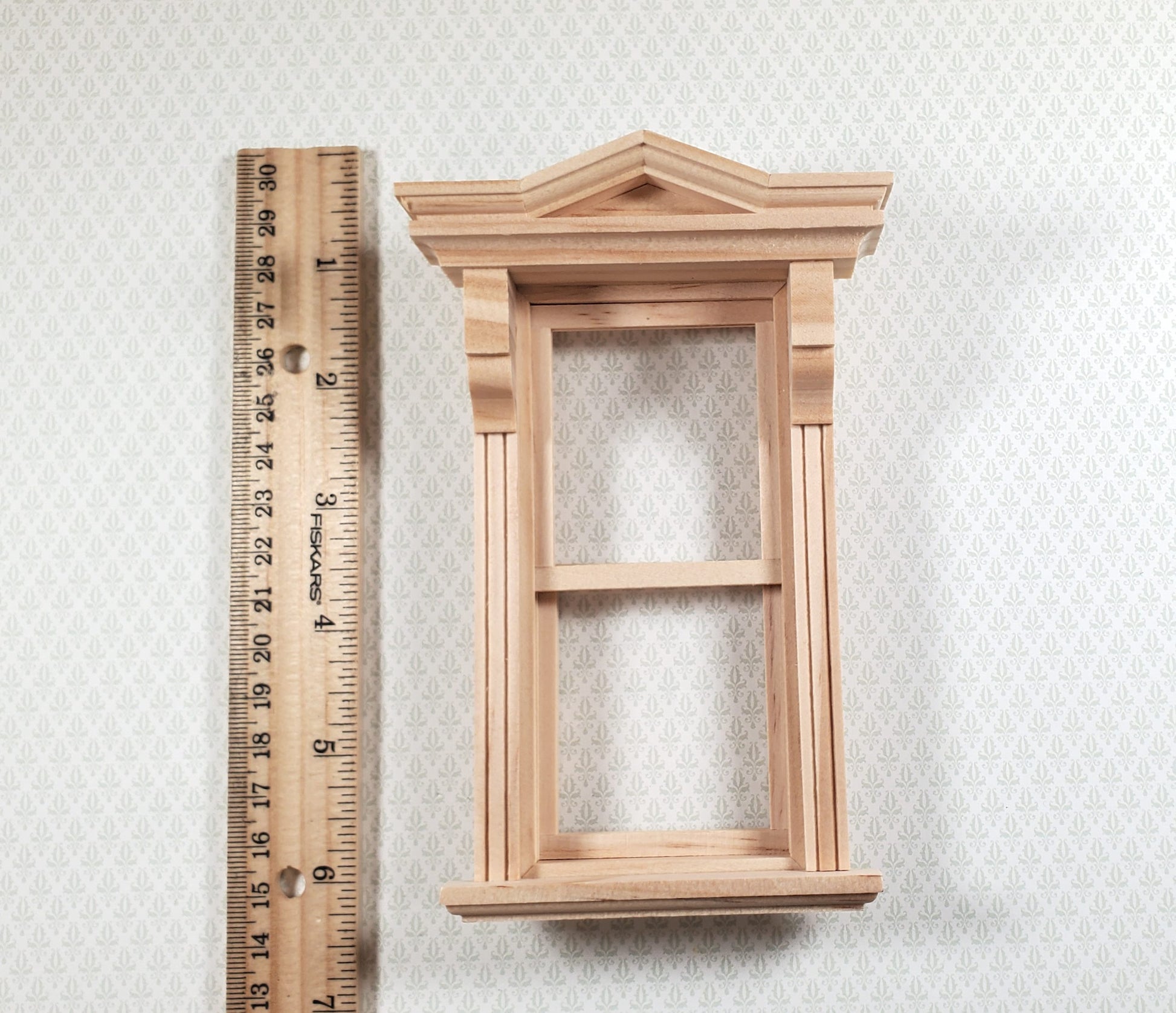 Dollhouse Window Victorian Working 1:12 Scale Miniature Houseworks #5002
