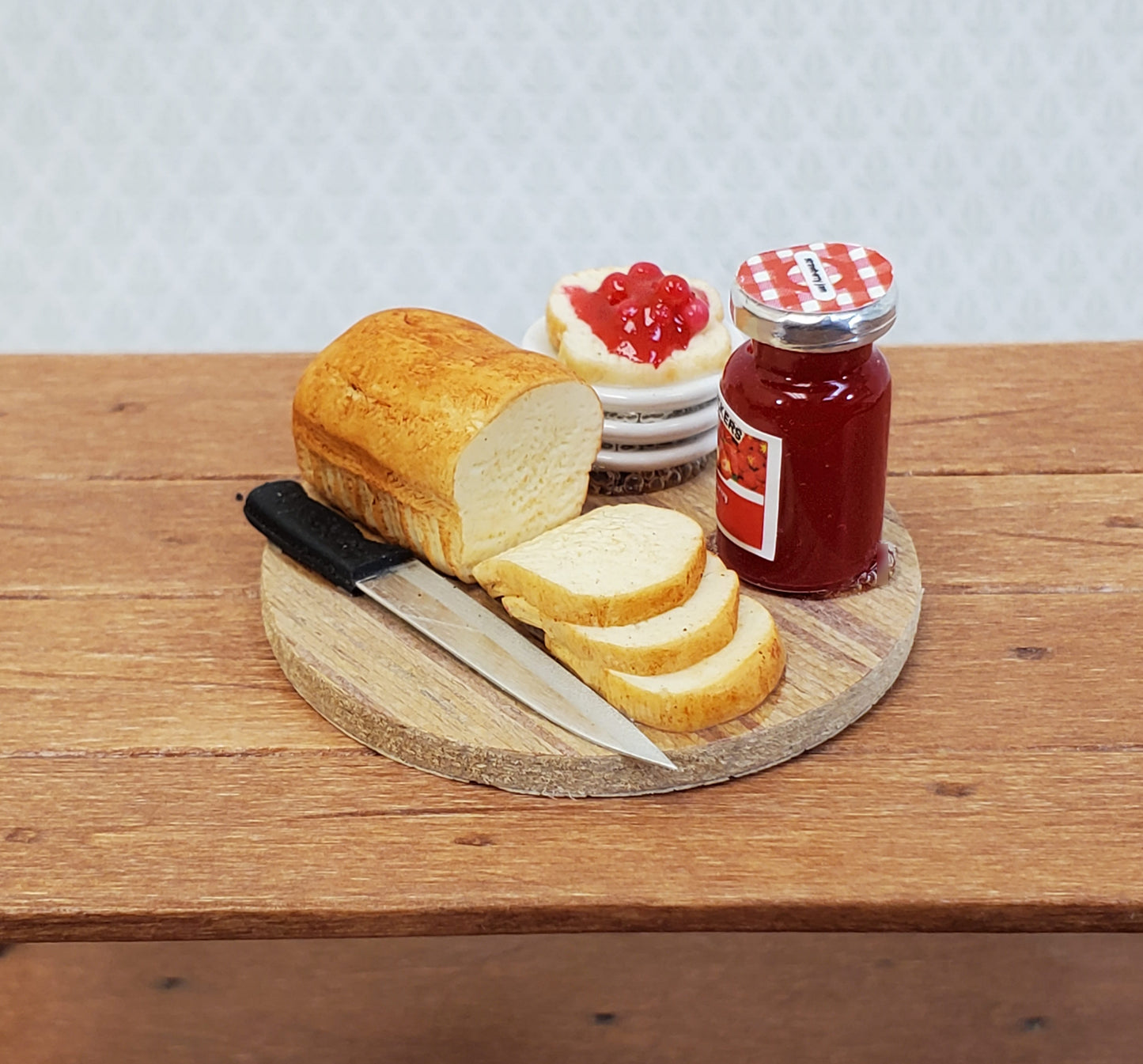 Dollhouse Sliced Bread Set with Jelly Plates on Board 1:12 Scale Miniature Food Kitchen