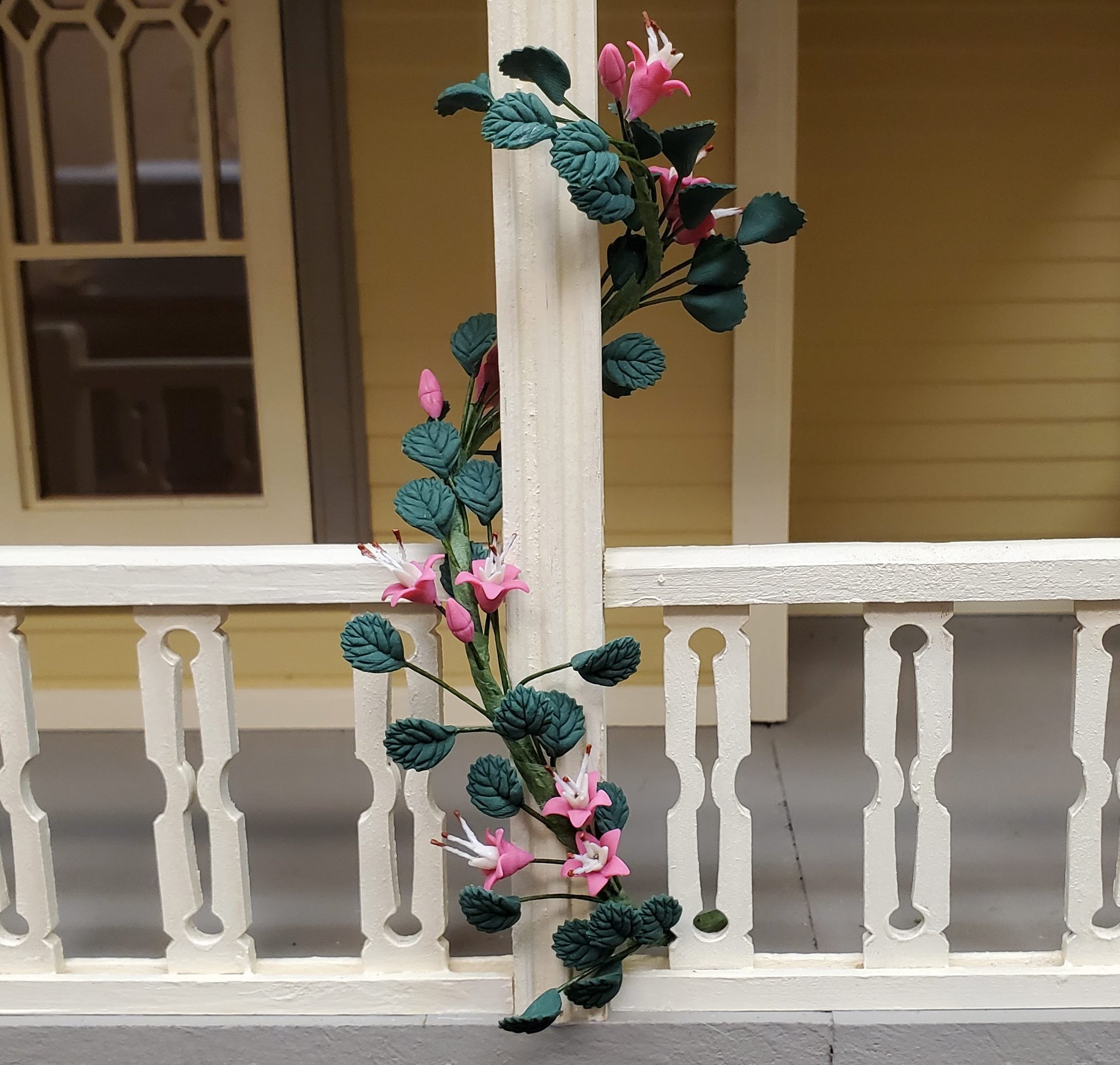 Dollhouse Climbing Flowering Fuchsia Vine 1:12 Scale Miniature Garden Plant