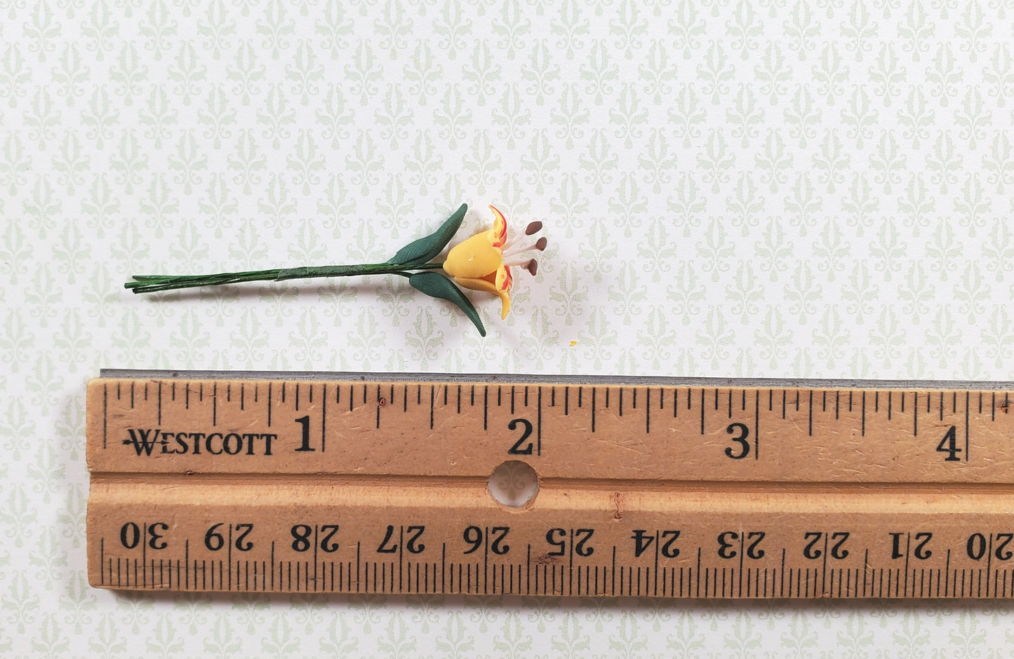 Dollhouse Orange & Red Tiger Lily Single Stem with Foliage 1:12 Scale Miniature