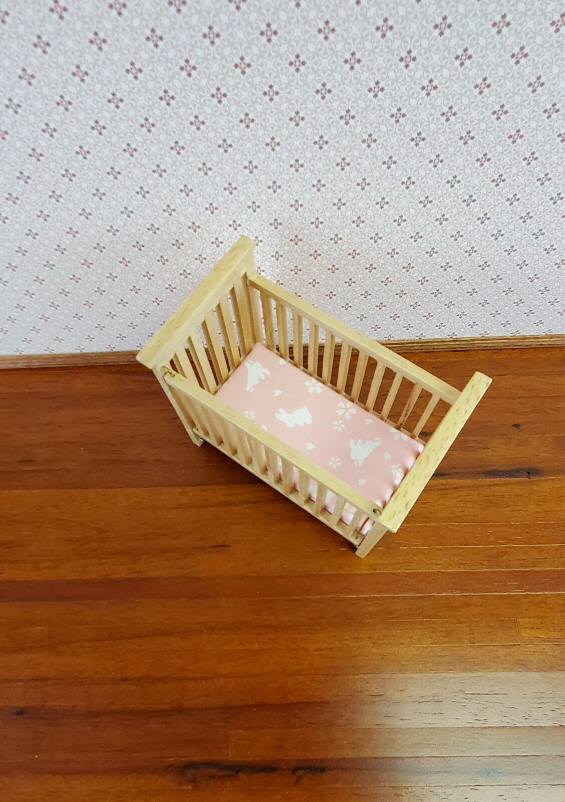 Dollhouse Miniature Crib Wood Light Oak Drop Side 1:12 Scale Nursery Furniture