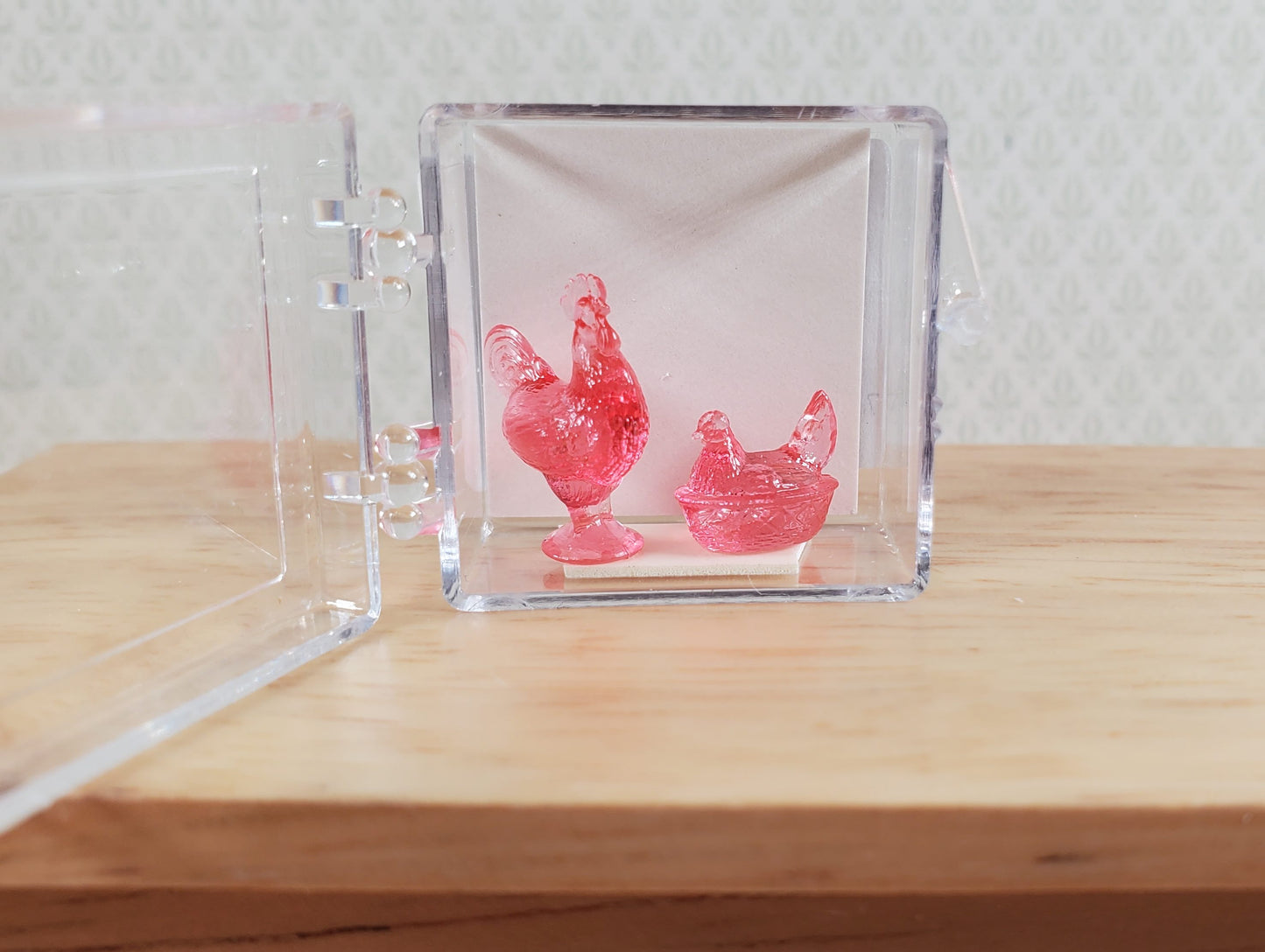 Dollhouse 2 Tiny Pink Rooster & Hen Figurines 1:12 Scale by Chrysnbon Miniatures