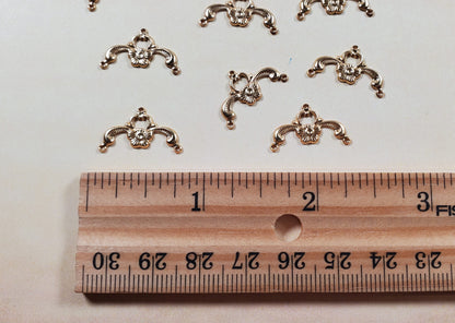 Dollhouse Furniture Applique Scroll Ornament Gold Brass Metal Findings 1:12