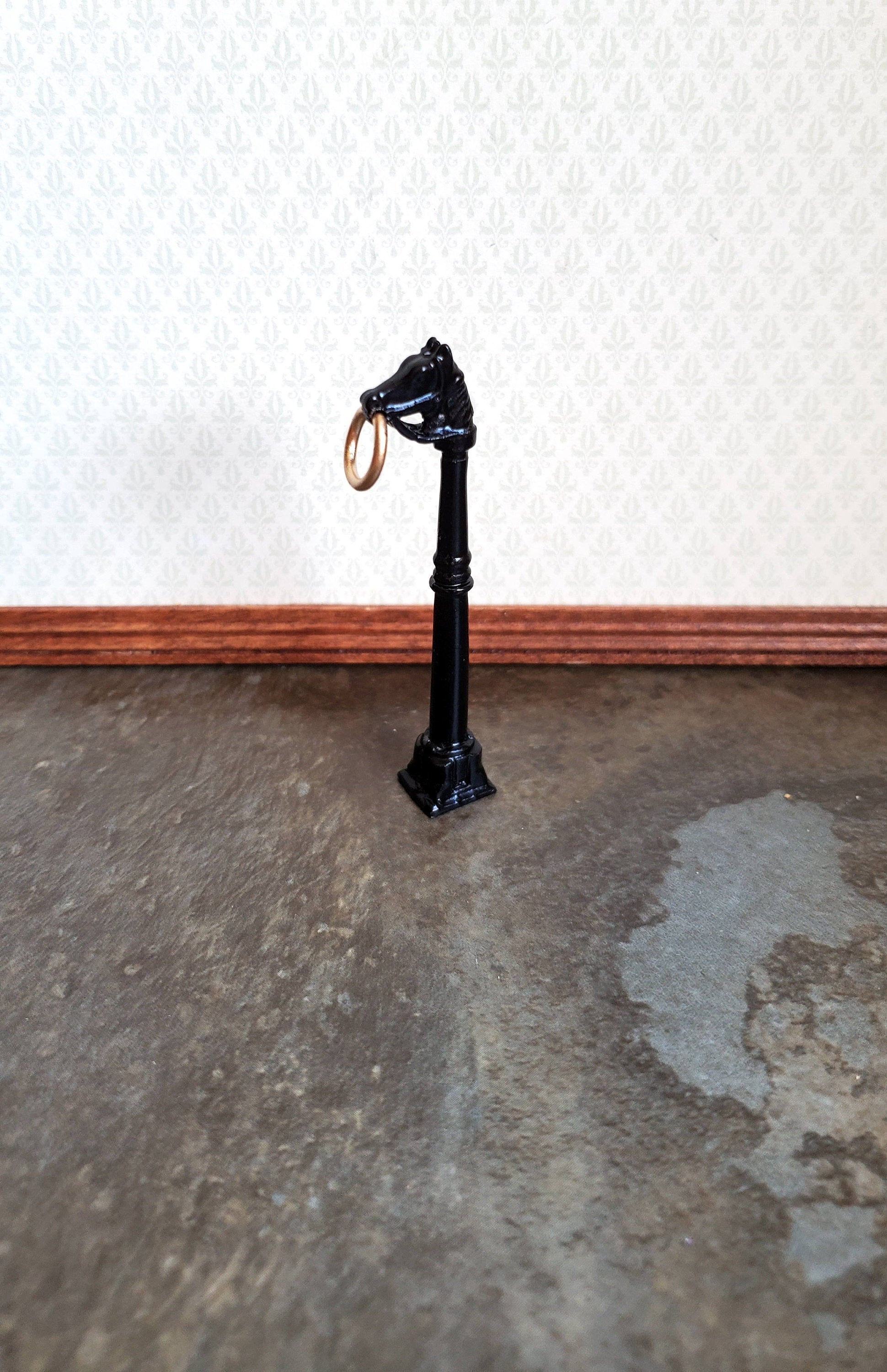 Dollhouse Miniature Horse Hitching Post 1:12 Scale Painted Black Metal