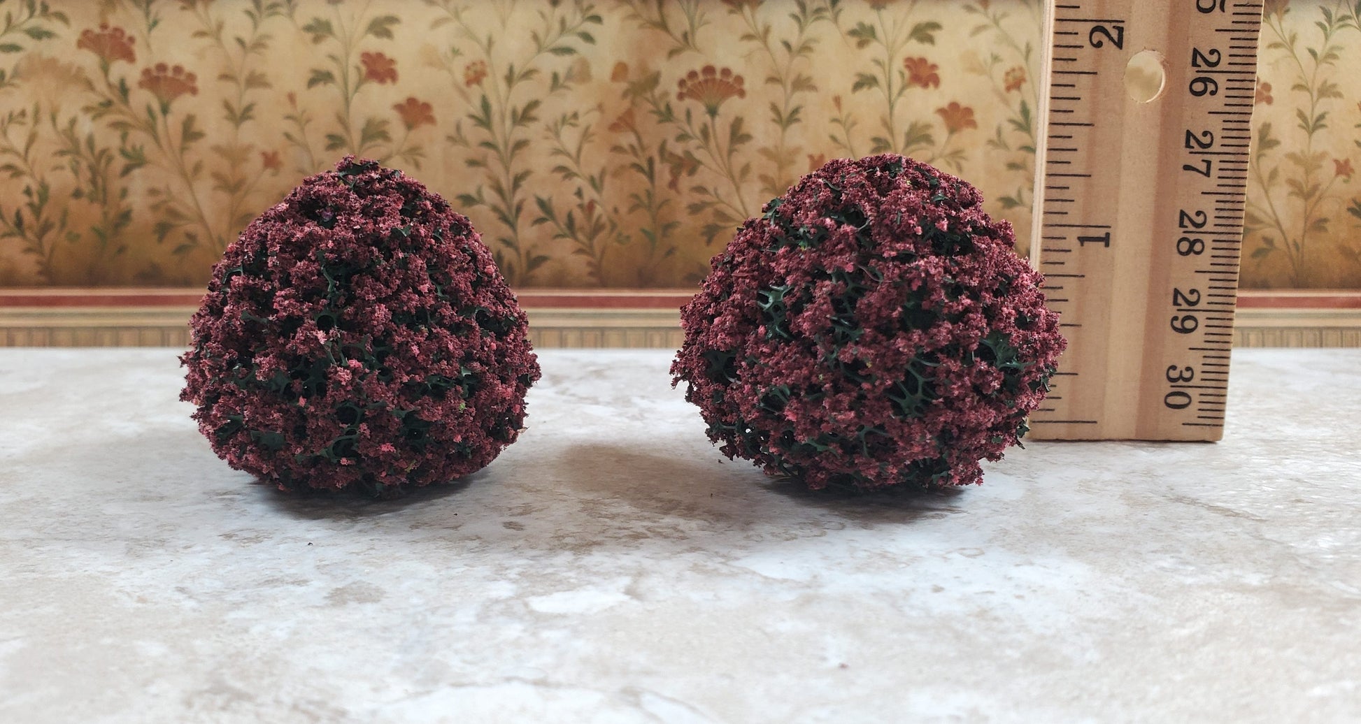 2 Model Scenery Round Flowering Shrubs Mauve Dollhouses Scale Model RR 1.5"