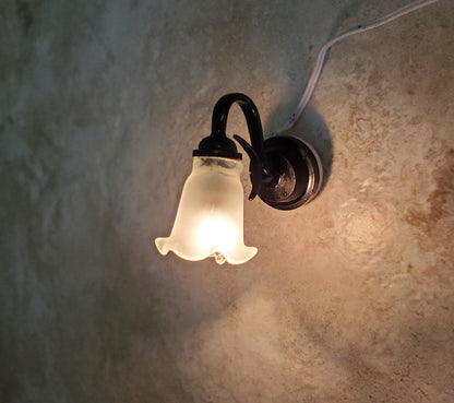 Dollhouse Tulip Wall Sconce Black 12 Volt 1:12 Scale Miniature Cir-Kit