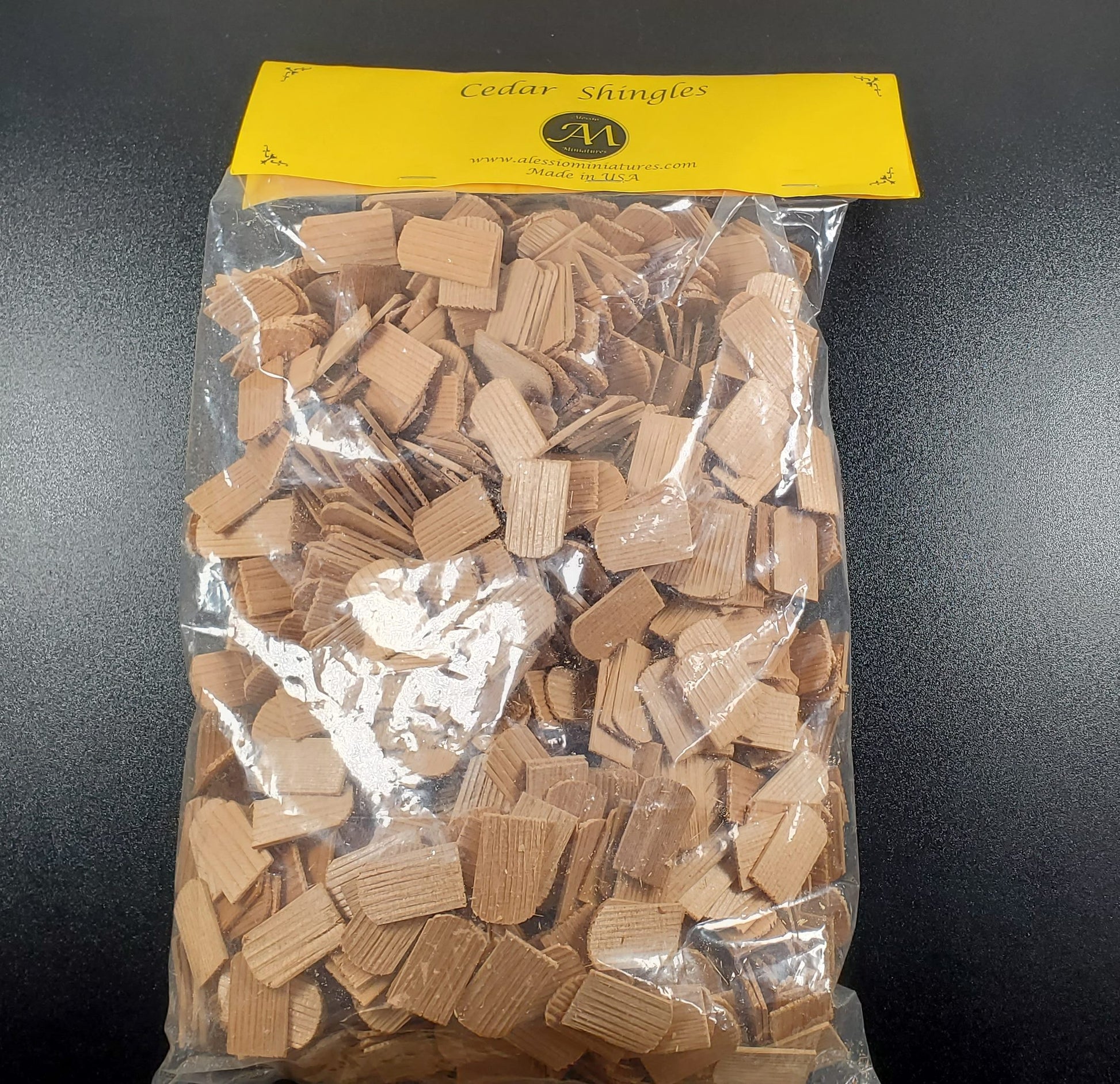 Dollhouse Miniature Shingles Cedar Wood Hexagon 1:12 Scale 1000 pieces Alessio