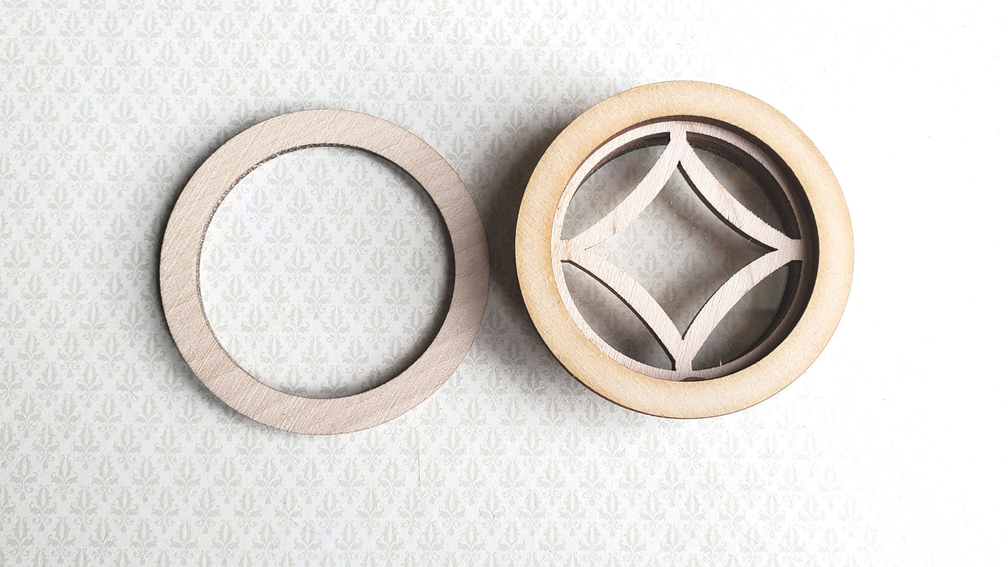 Dollhouse Window Round Center Star Wood with Acrylic 1:12 Scale Miniature