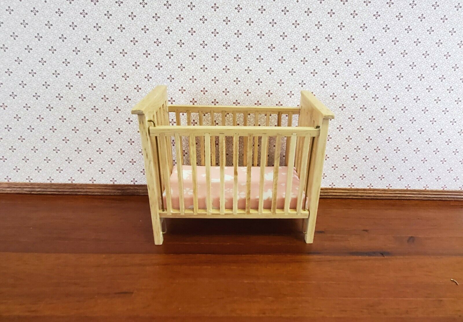 Dollhouse Miniature Crib Wood Light Oak Drop Side 1:12 Scale Nursery Furniture