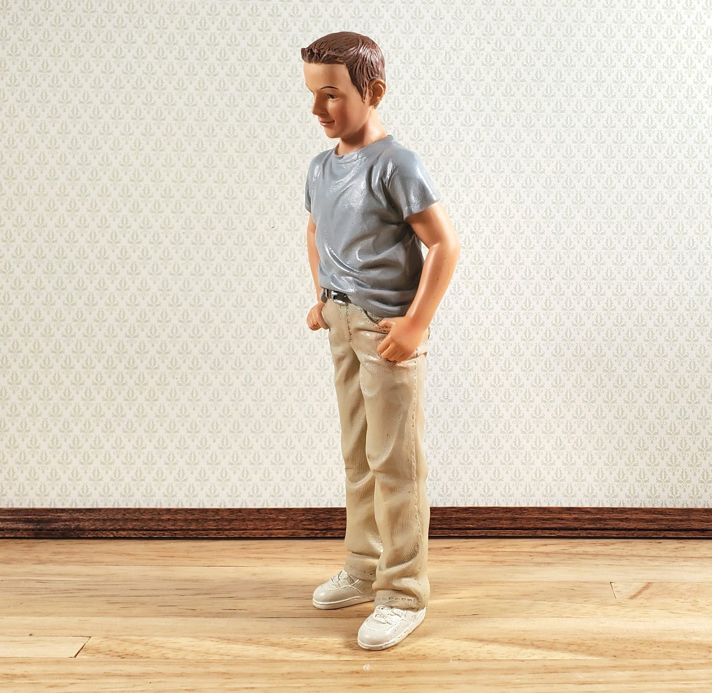 Dollhouse Modern Young Man Male Standing Casual T-Shirt 1:12 Scale "Brantley"