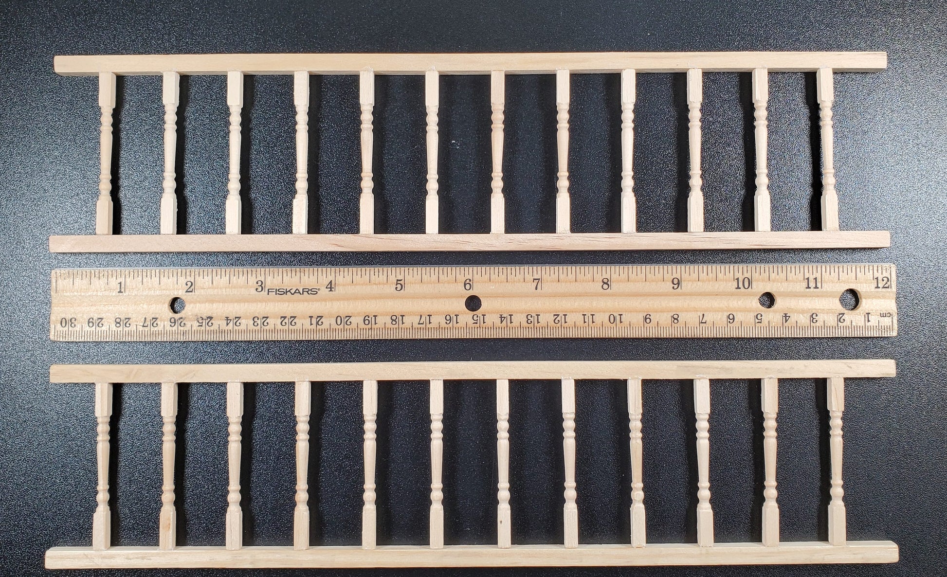 Dollhouse Porch Railing x3 Pieces for Porches Decks Gardens 1:12 Scale Miniature