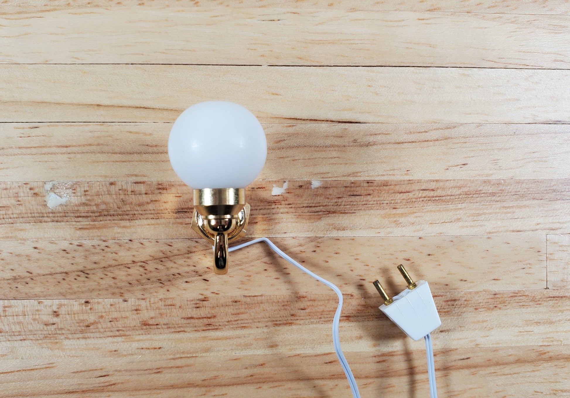 Dollhouse White Globe Wall Sconce 12 Volt with Plug 1:12 Scale Miniature Light
