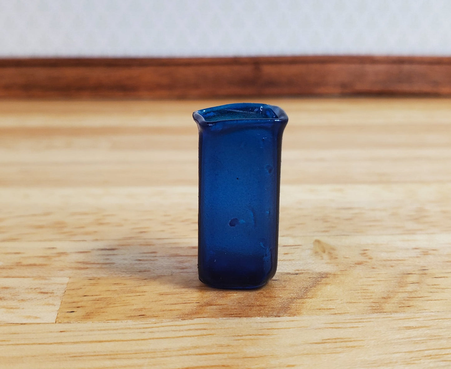Dollhouse Vase Dark Blue Square Real Glass for Flowers 1:12 Scale Miniature