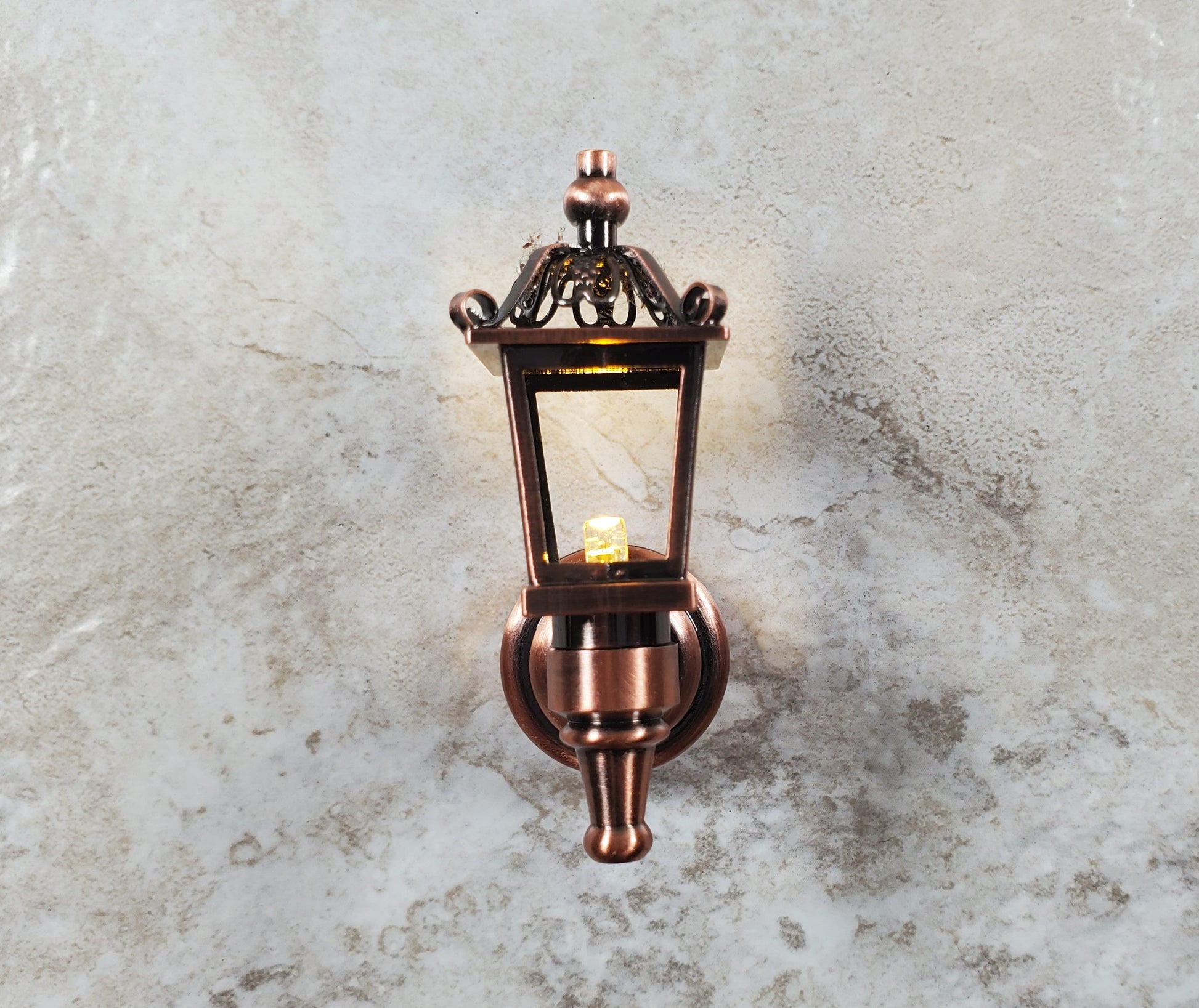 Dollhouse Carriage Light Lantern Bronze Wand Operated Battery 1:12 Scale Coach