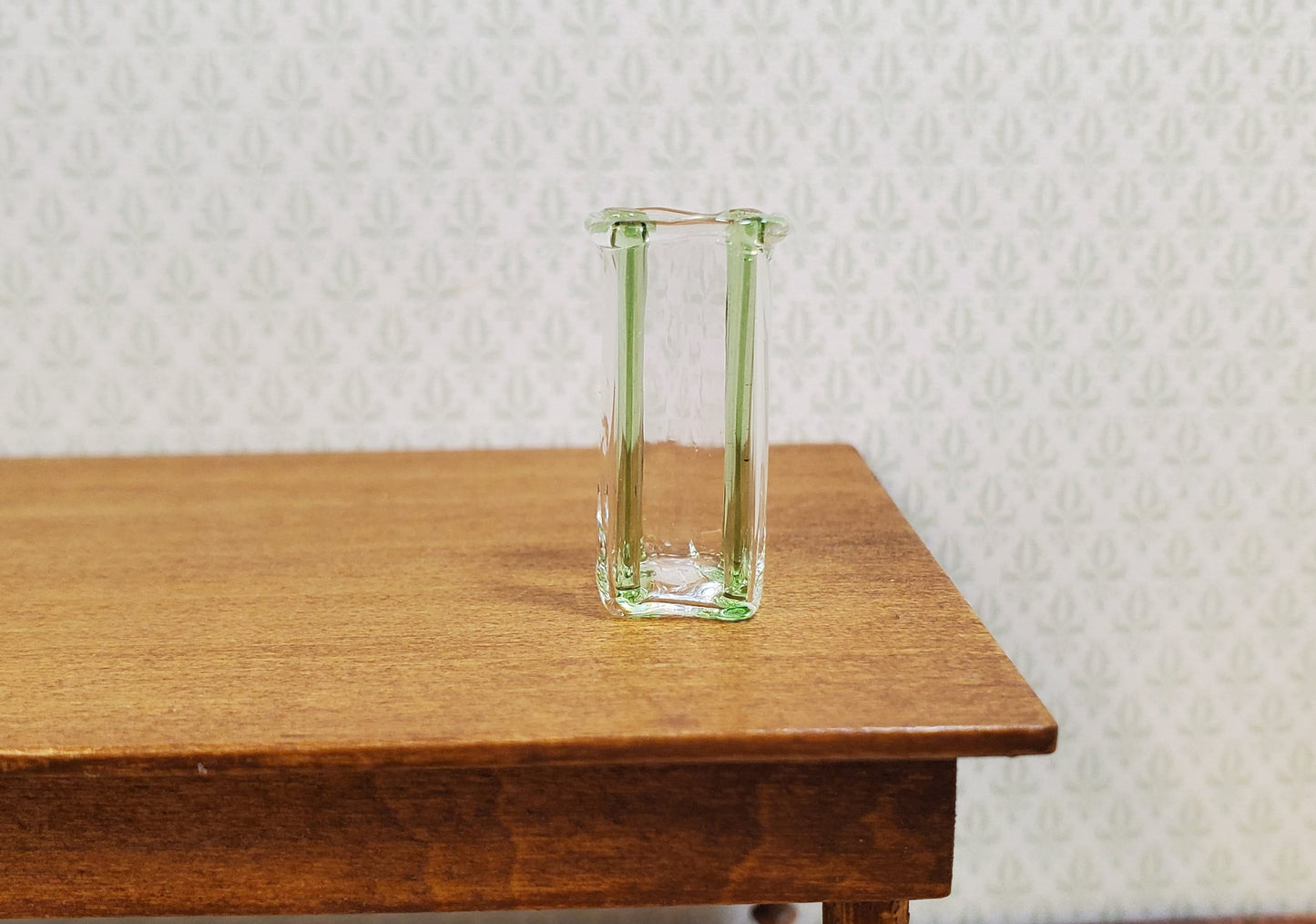 Dollhouse Green Striped Square Modern Vase 1:12 Scale Miniature Decor Flowers