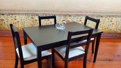 Dollhouse Miniature Glass Swan Centerpiece Sculpture 1:12 Scale Miniature