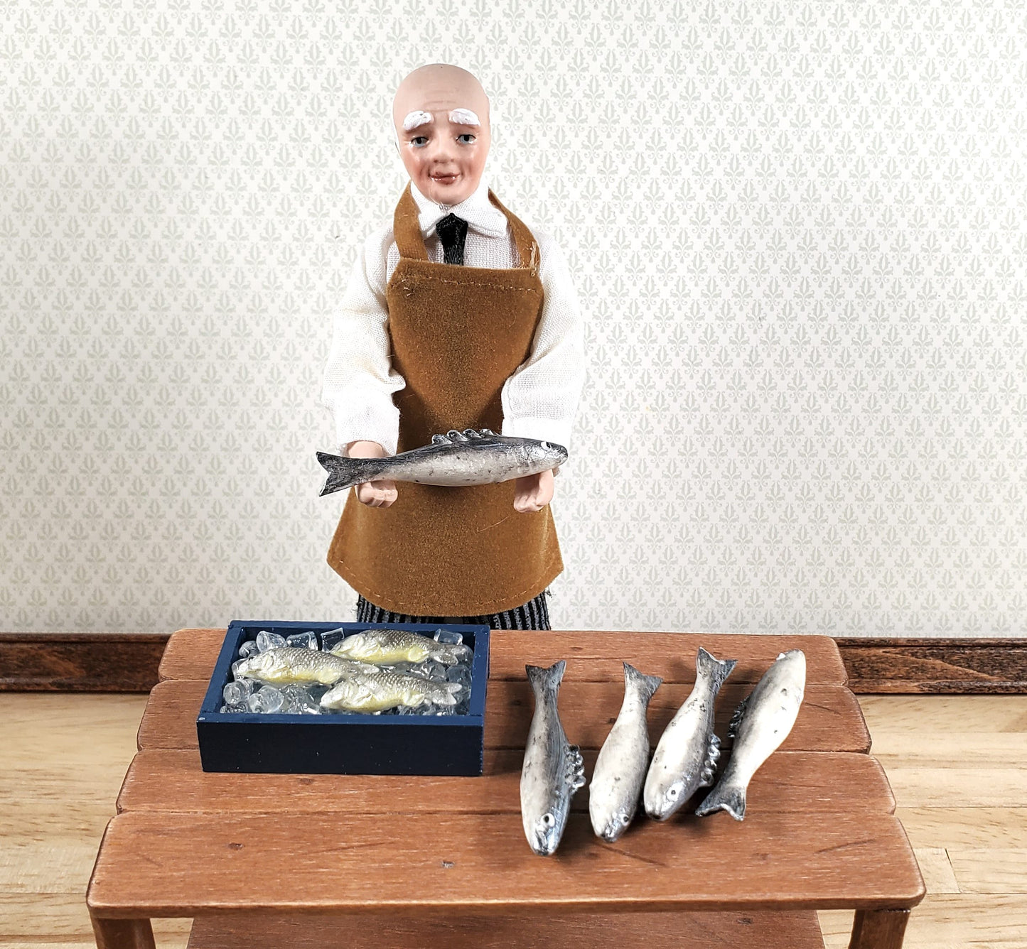 Miniature Long Fish Set of 5 for Dollhouses Seafood Market Grocery Store 1 5/8"