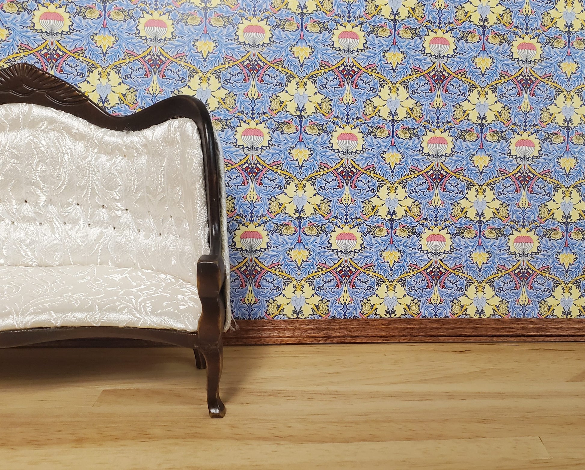 Dollhouse Wallpaper Victorian Morris Style Blue 1:12 Scale Miniature Itsy Bitsy
