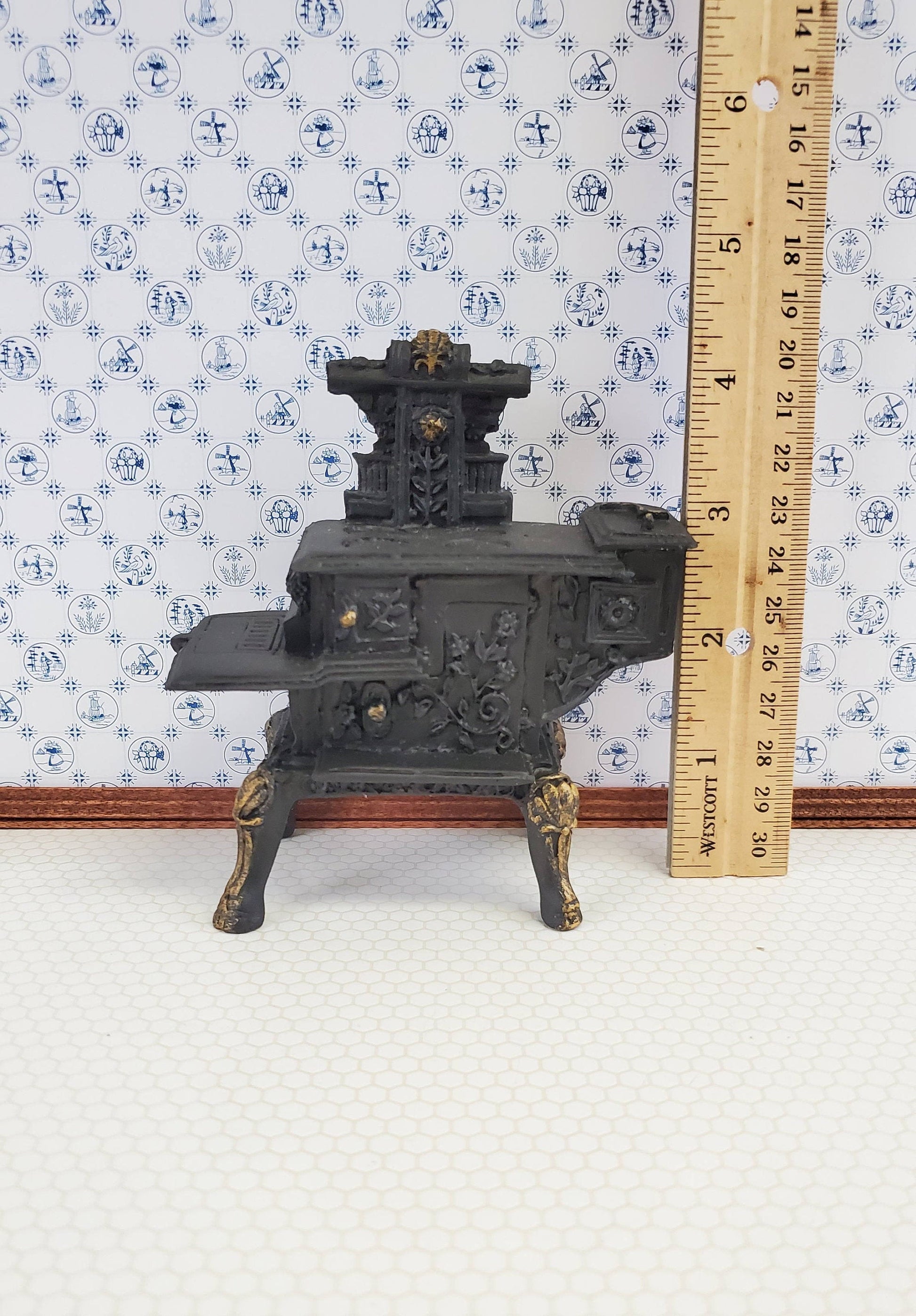 Dollhouse Miniature Stove Oven Small Victorian 1:12 Scale Kitchen Cast Resin
