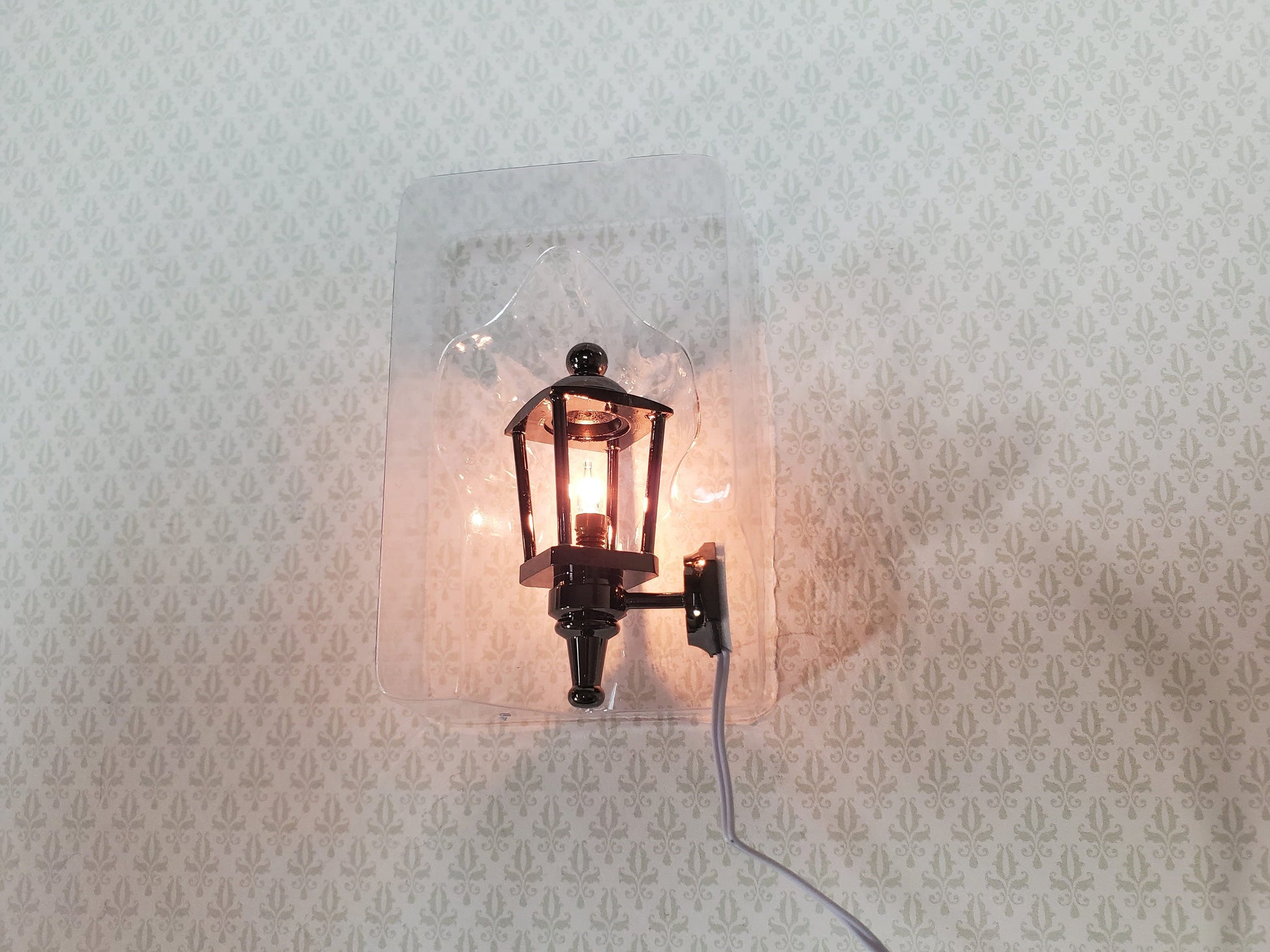 Dollhouse Carriage Coach Lamp Black Chrome 1:12 Scale 12 Volt with Plug Porch Light