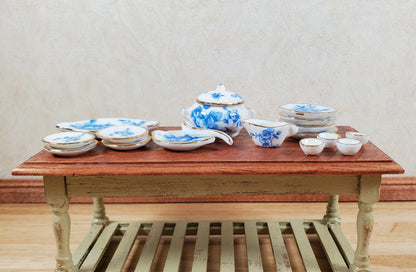 Dollhouse Dinner Set Plates Tureen Ceramic Blue Floral 1:12 Scale Miniature