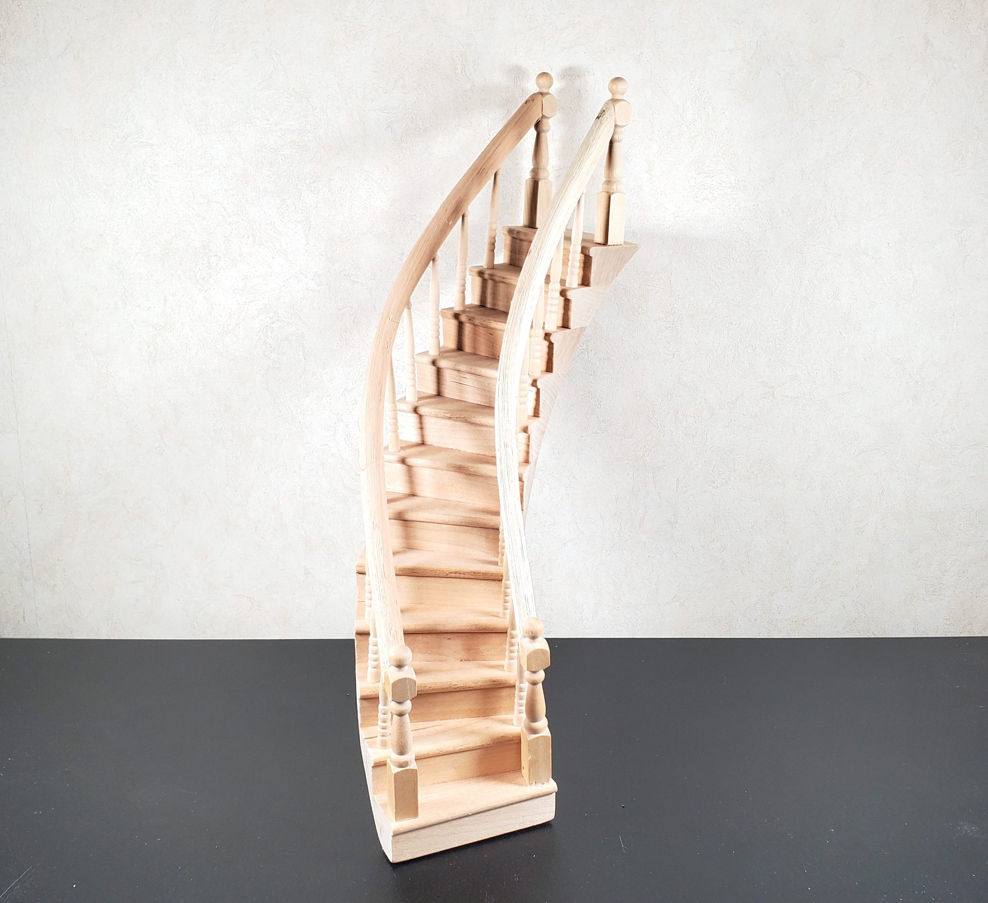Dollhouse Right Curved Staircase Assembled 1:12 Scale Miniature Stairs Steps