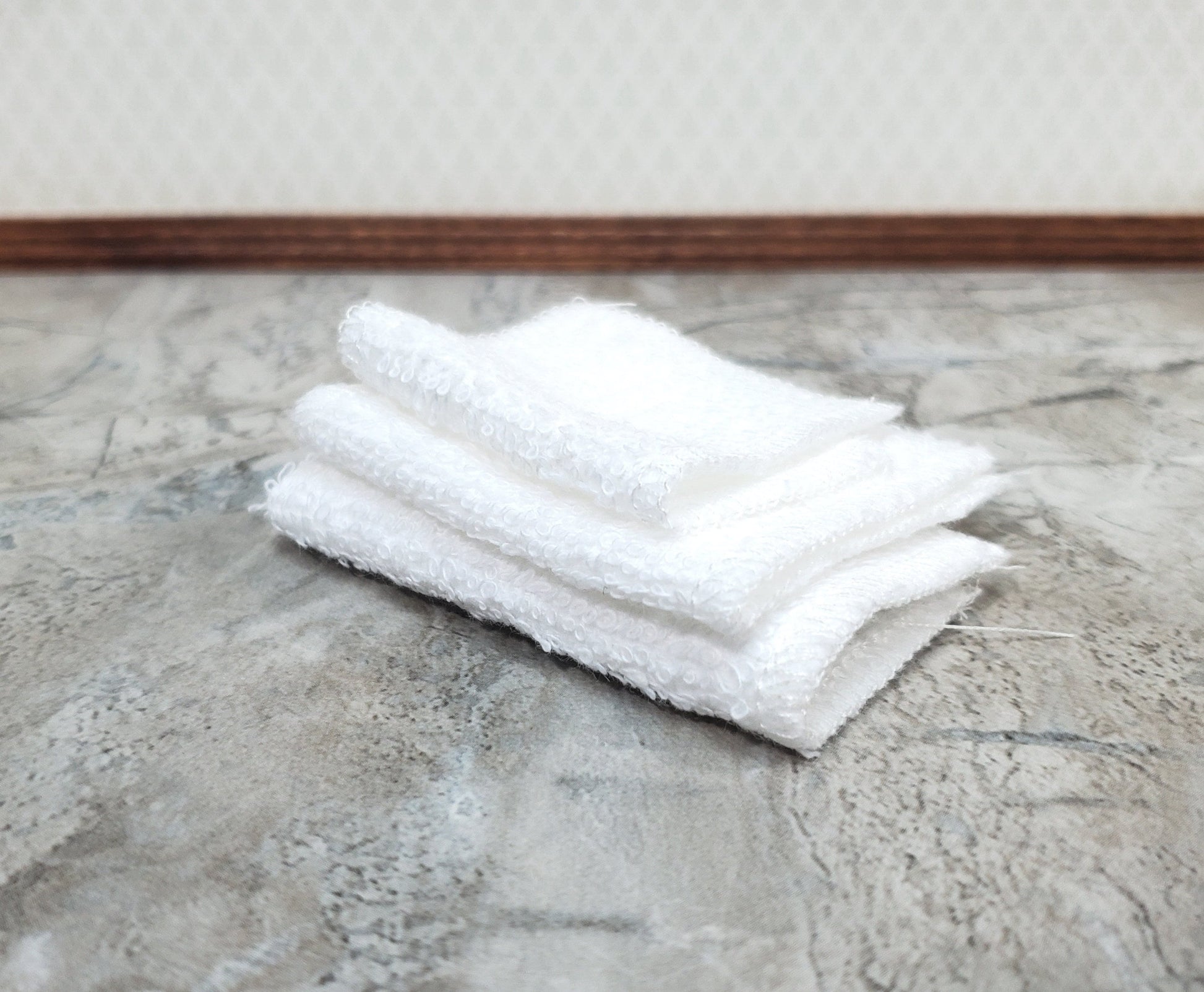 Dollhouse White Towels Set of 3 Bath or Beach 1:12 Scale Miniature Bathroom