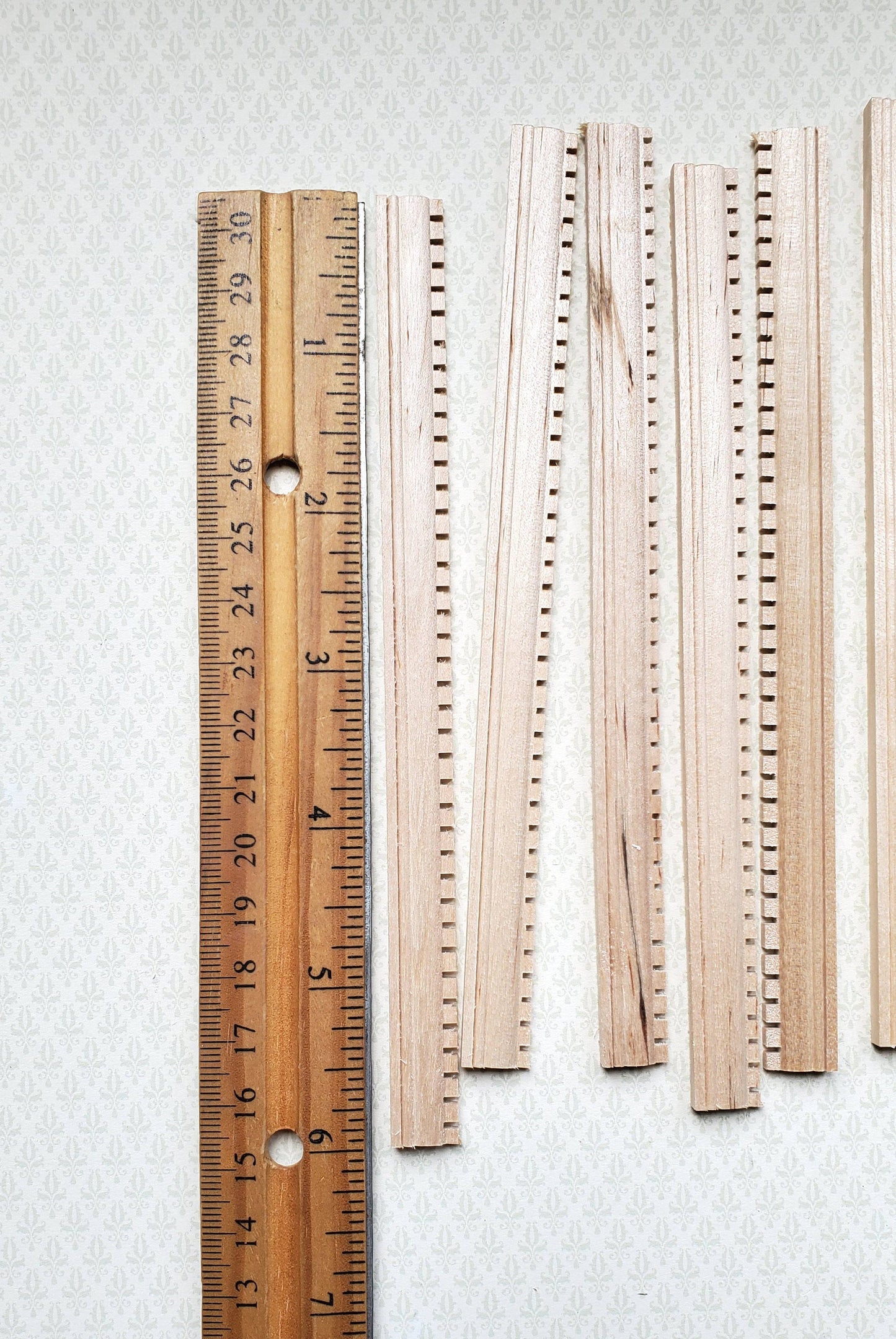 Dollhouse 6" Dentil Crown Molding Trim x10 Pieces 1:12 Scale Building 77262