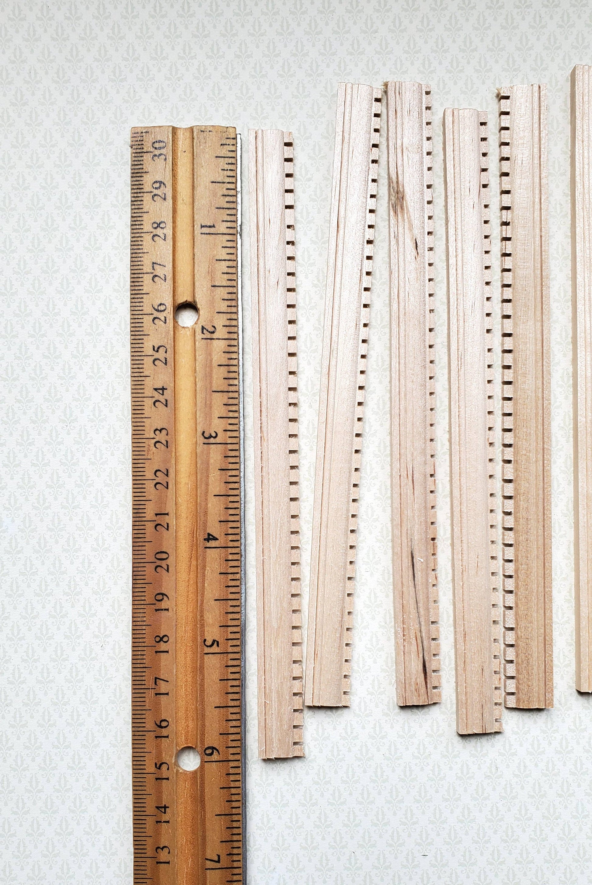 Dollhouse 6" Dentil Crown Molding Trim x10 Pieces 1:12 Scale Building 77262