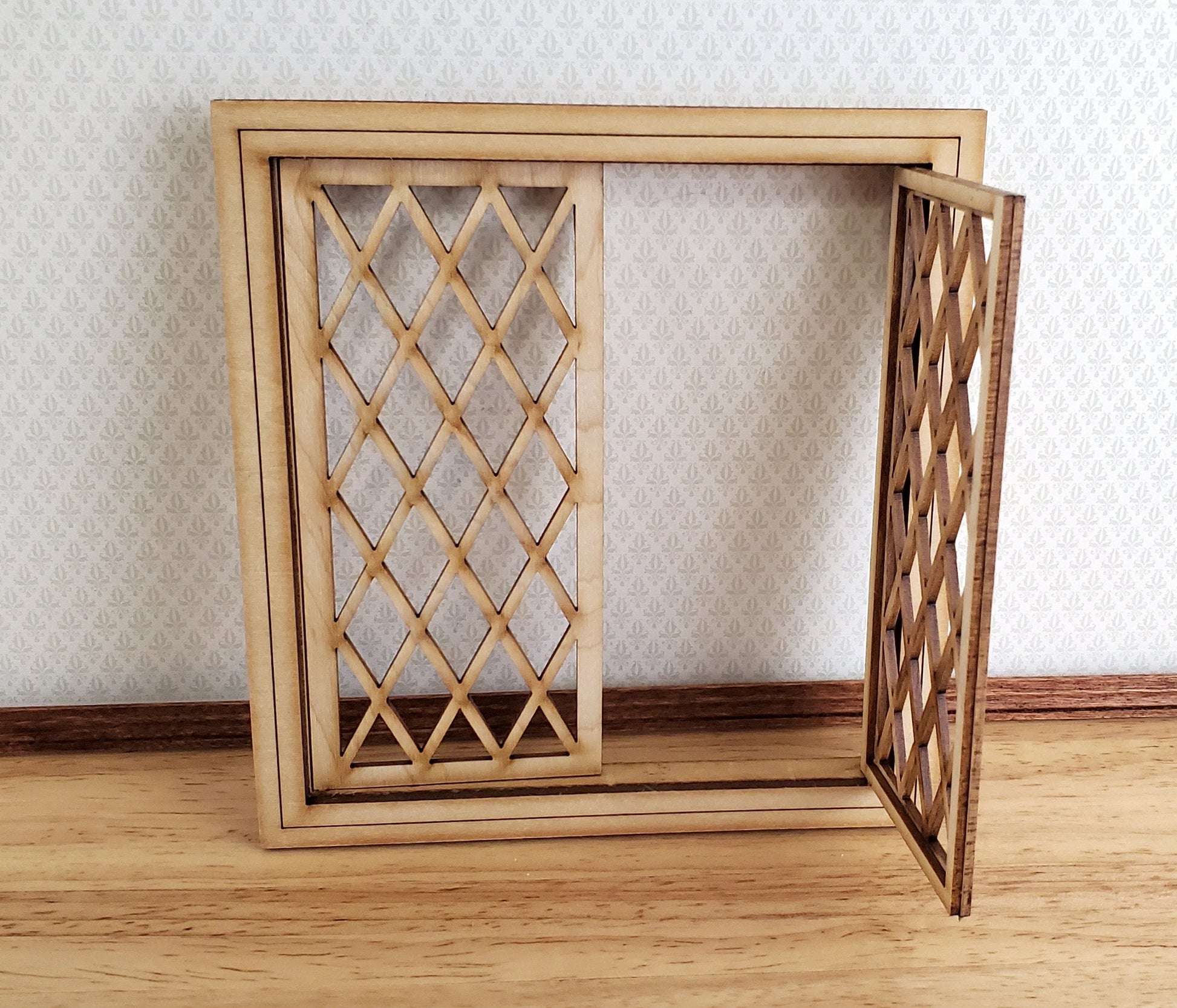 Dollhouse Miniature Double Window Tudor Style Diamond Pane 1:12 Scale Alessio 2126CW