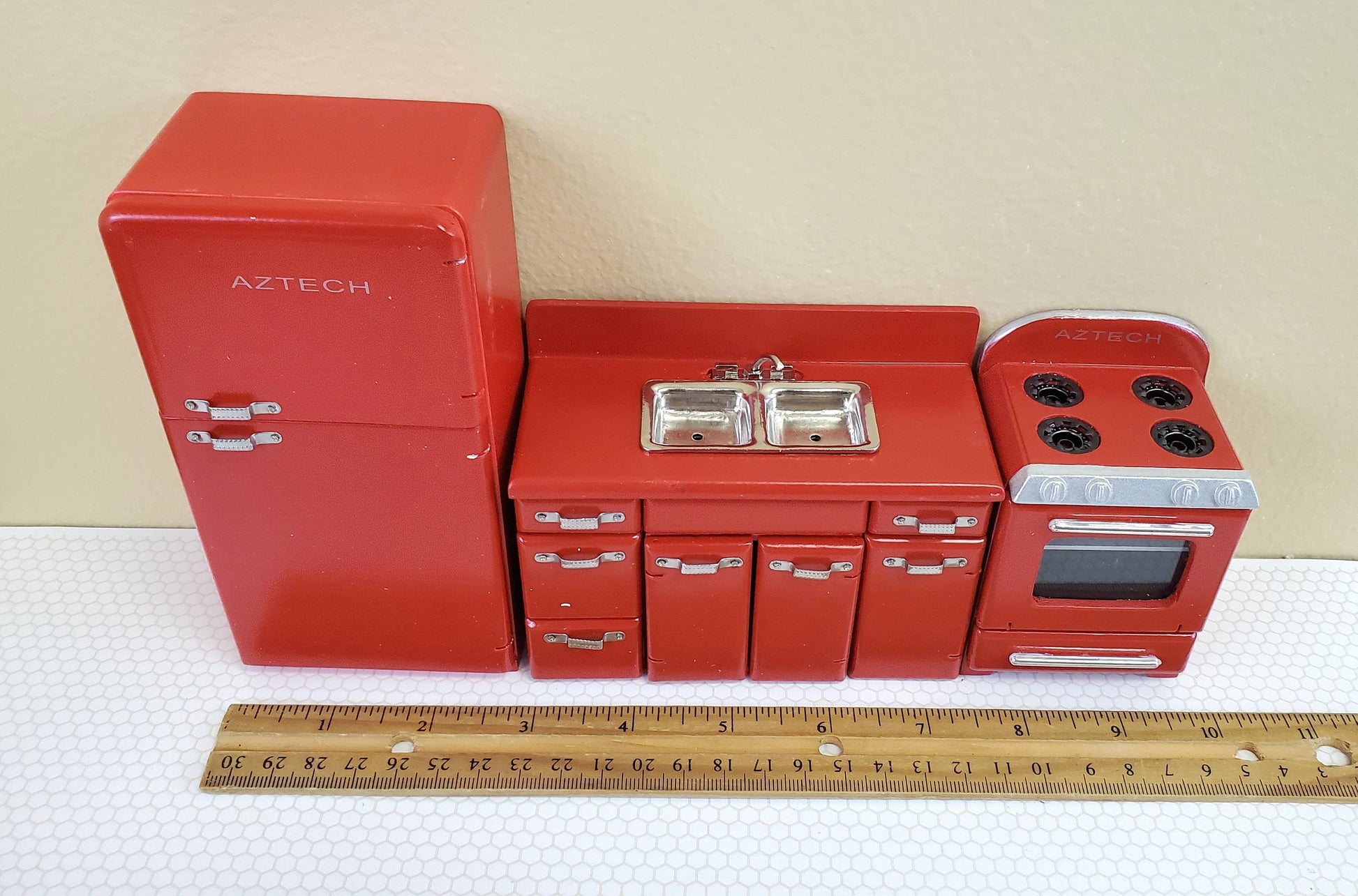 Dollhouse Miniature Kitchen Wall Set Fridge Sink Stove Oven 1:12 Scale Red