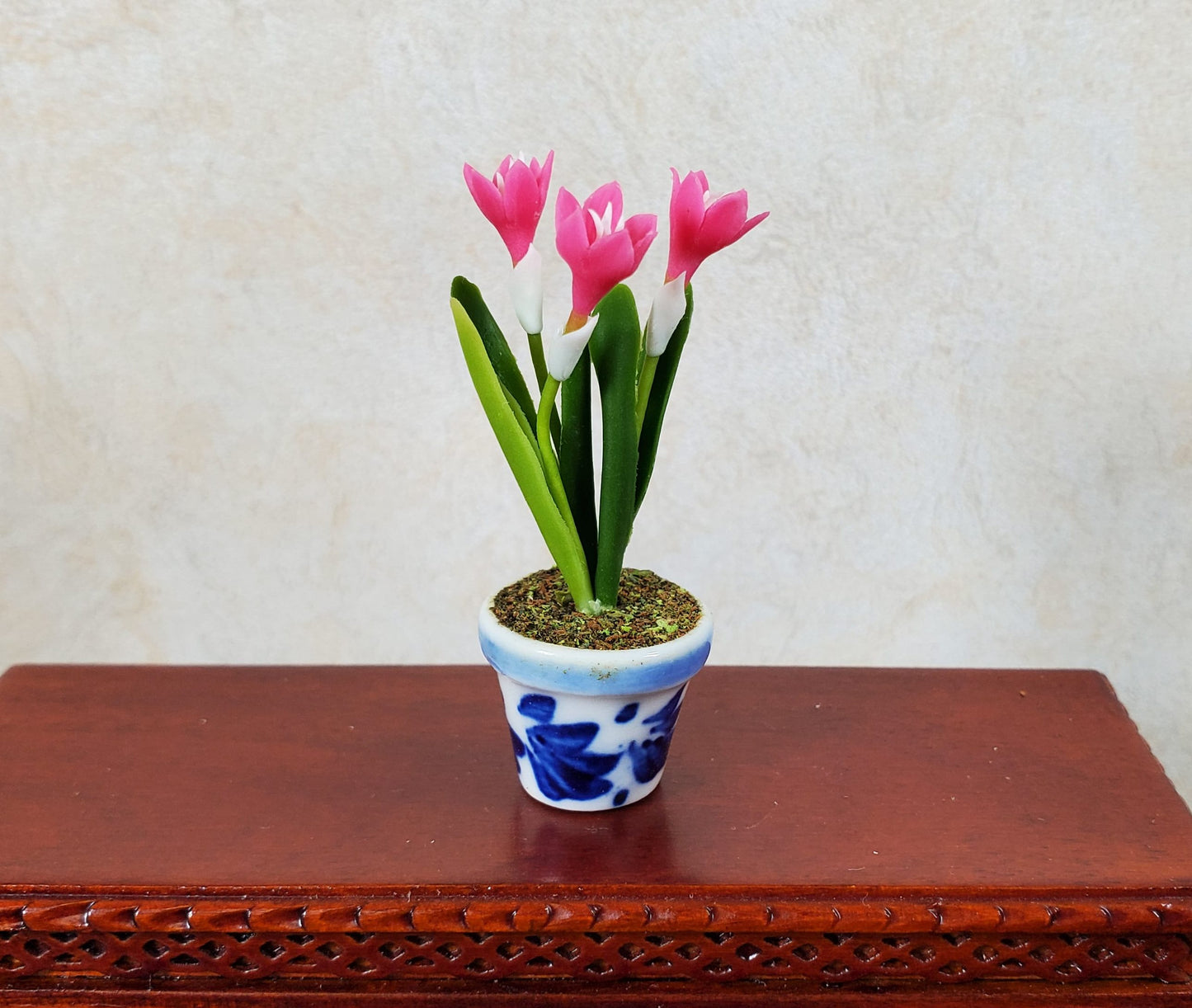 Dollhouse Pink Crocus in Blue and White Ceramic Pot 1:12 Scale Miniature Plant