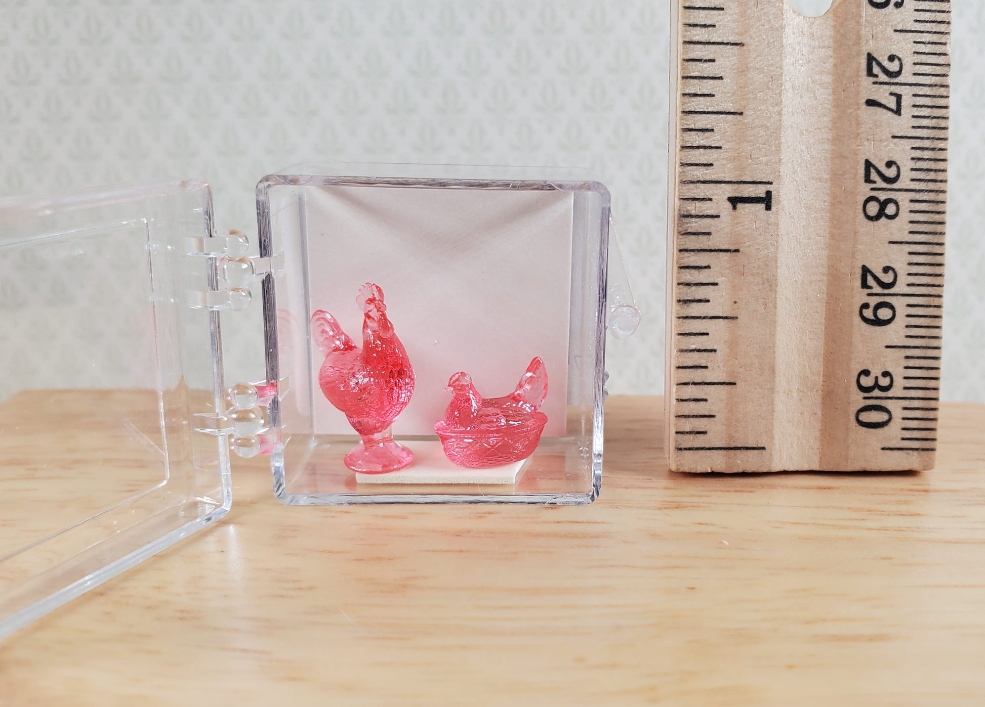 Dollhouse 2 Tiny Pink Rooster & Hen Figurines 1:12 Scale by Chrysnbon Miniatures