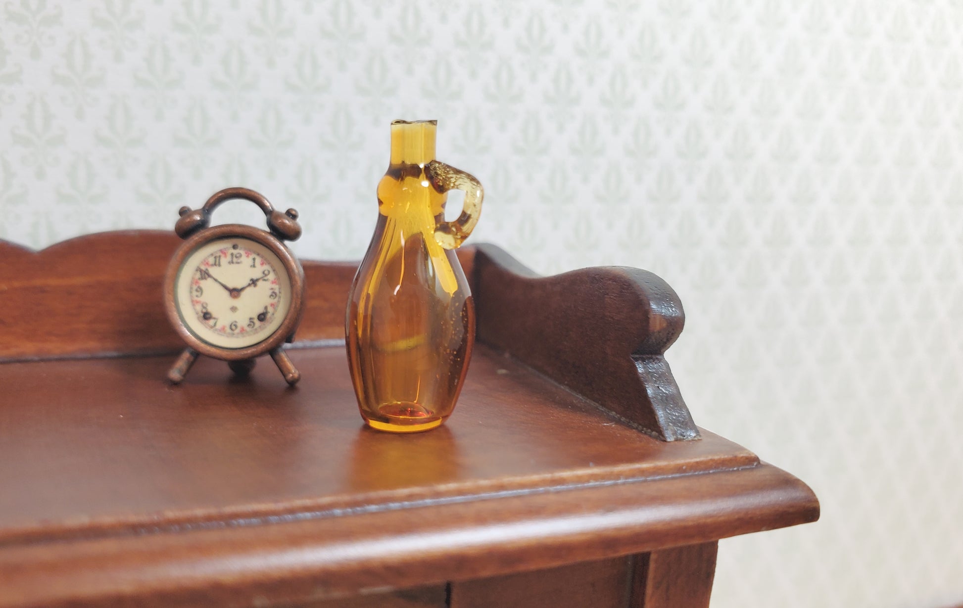 Dollhouse Amber Syrup Jug Bottle Jar Vase with Handle 13/16" 1:12 Scale