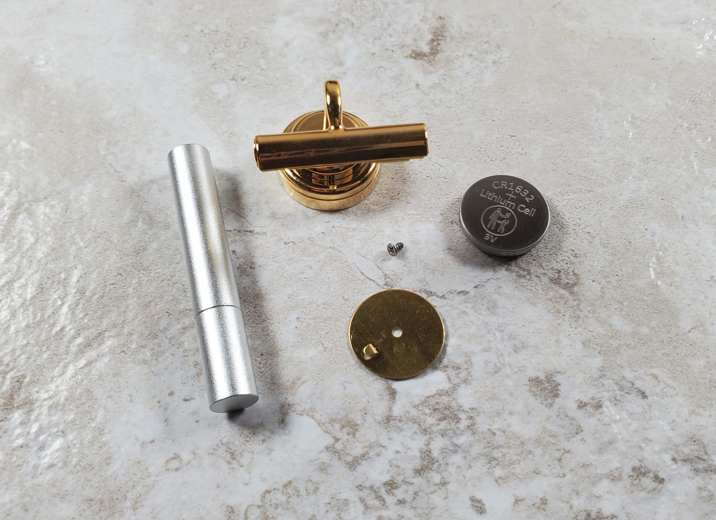 Dollhouse Picture Light or Piano Lamp Battery Operated with Wand 1:12 Miniature